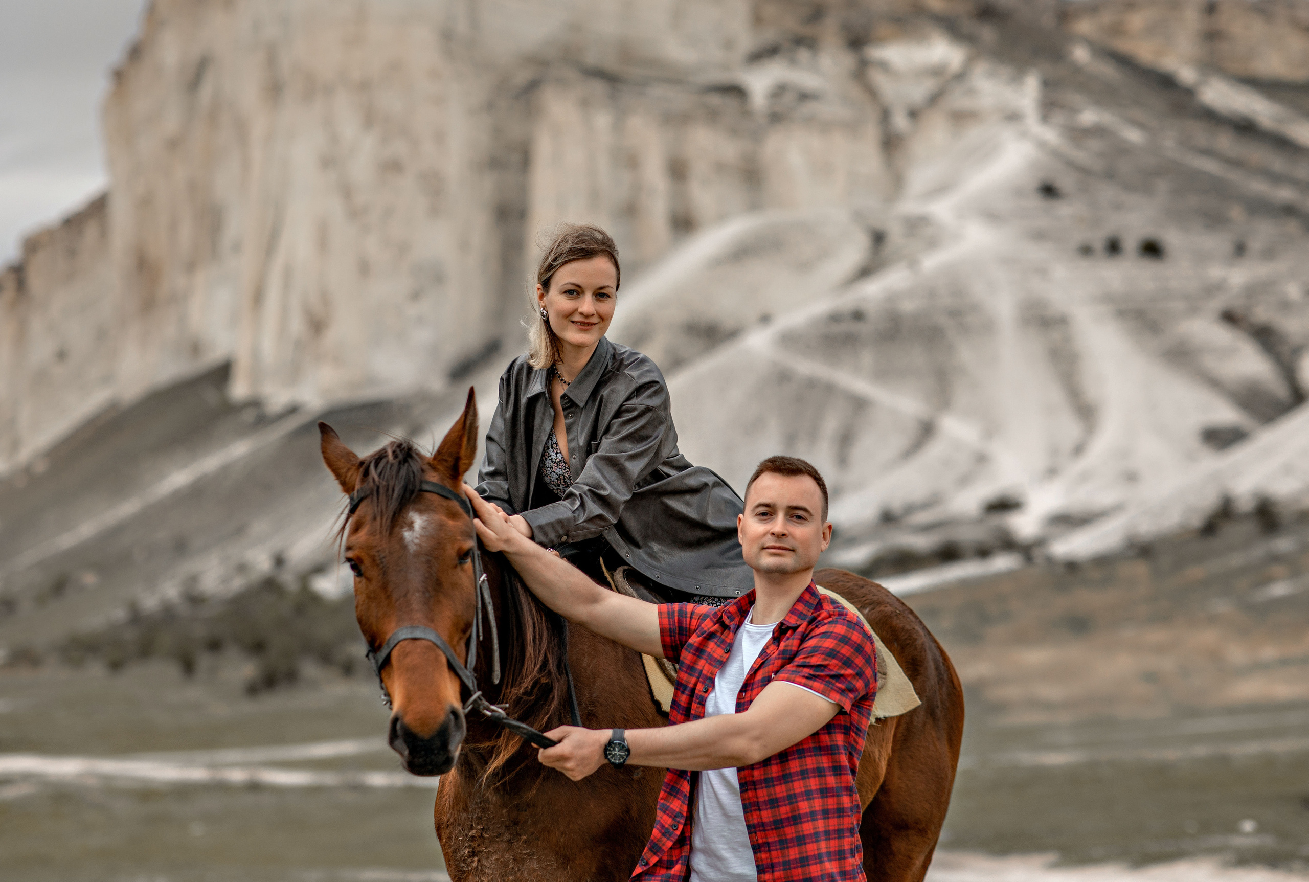 Выездные фотосессии. Съемка для влюбленных. Фотограф-стилист Крым Прокат одежды в Крыму. Фотосессии в Крыму