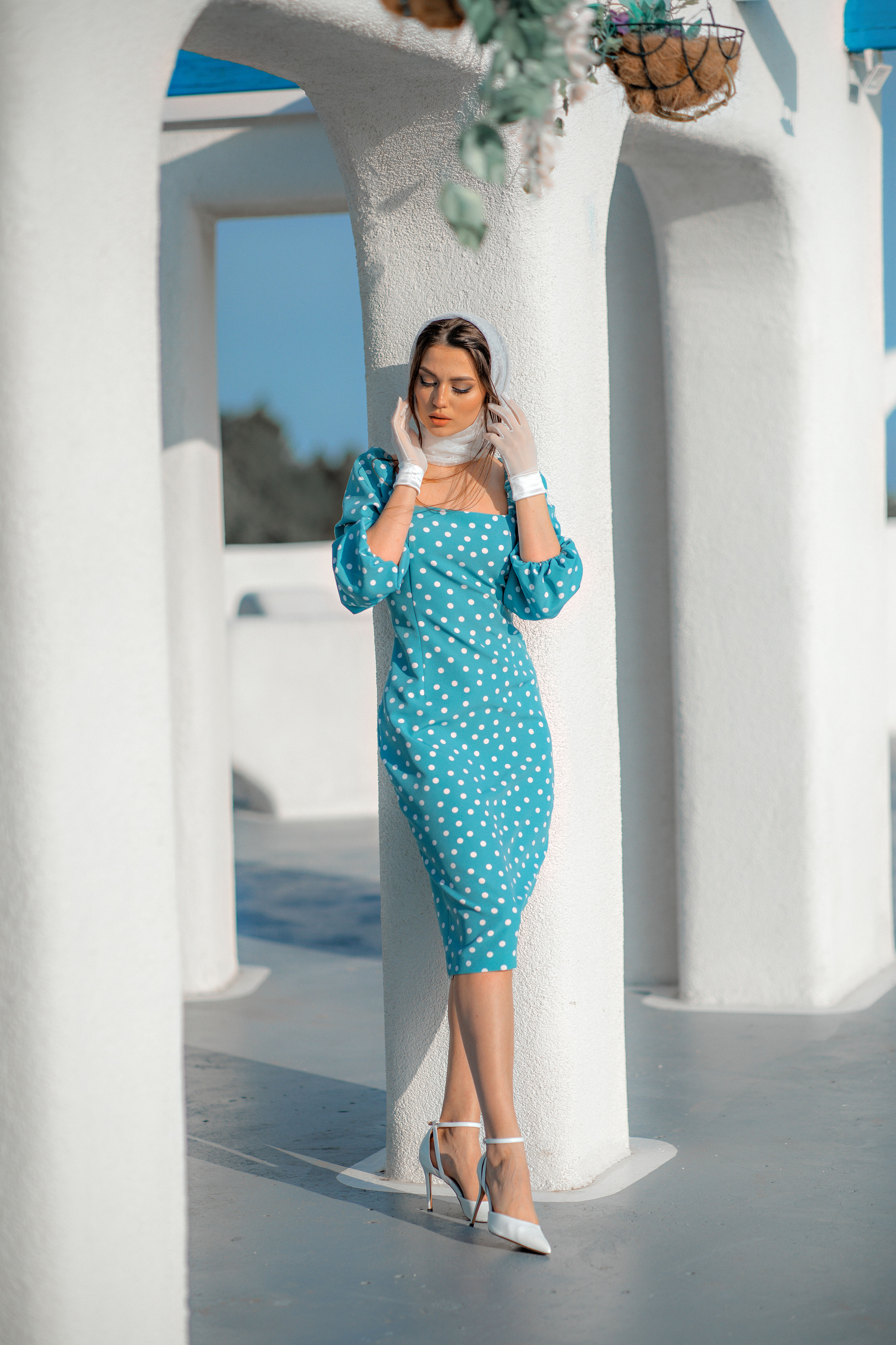 Женский портрет. Фотограф-стилист Крым Прокат одежды в Крыму. Фотосессии в Крыму