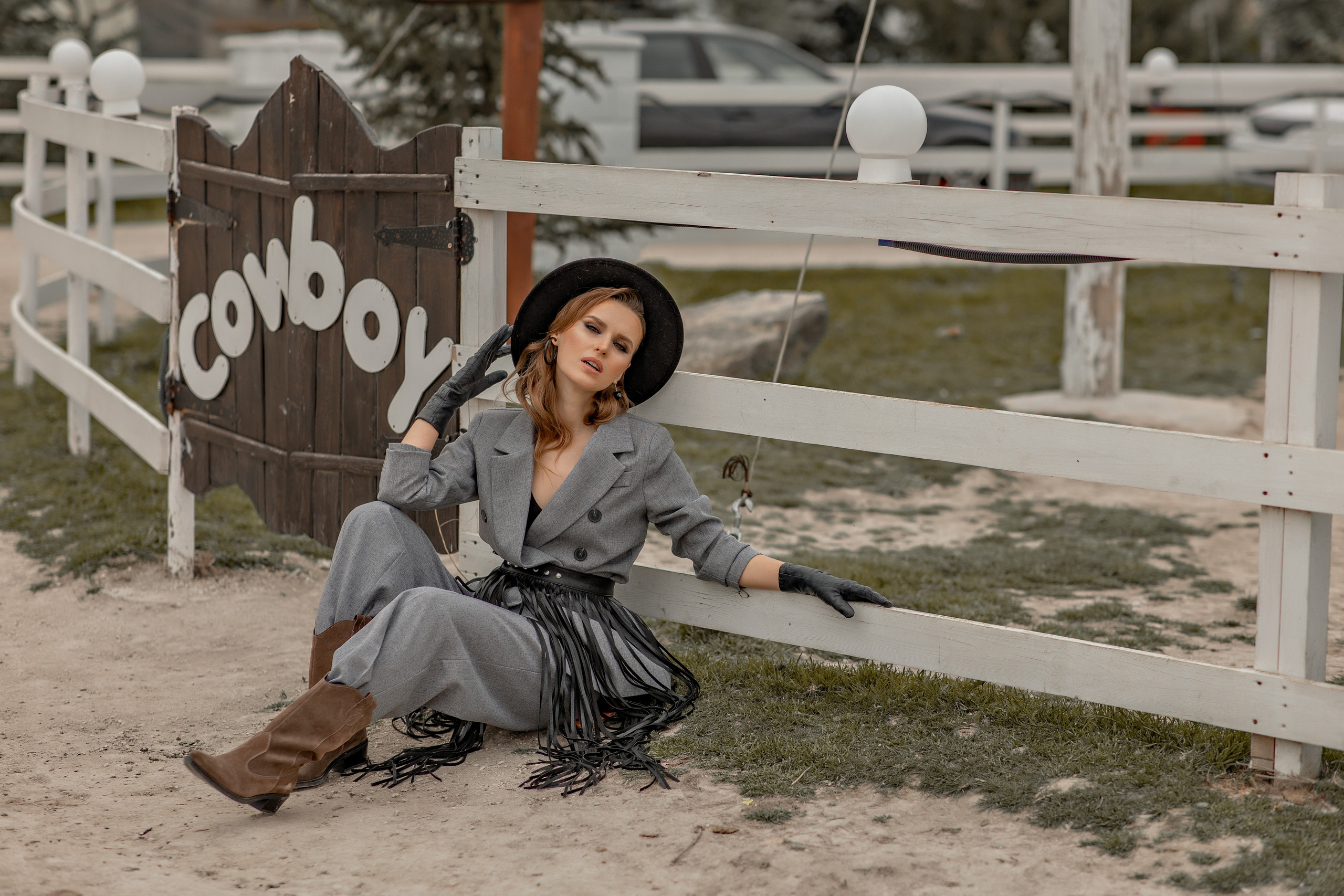 Фотосессия тематическая с идеей. Фотограф-стилист Крым Прокат одежды в Крыму. Фотосессии в Крыму