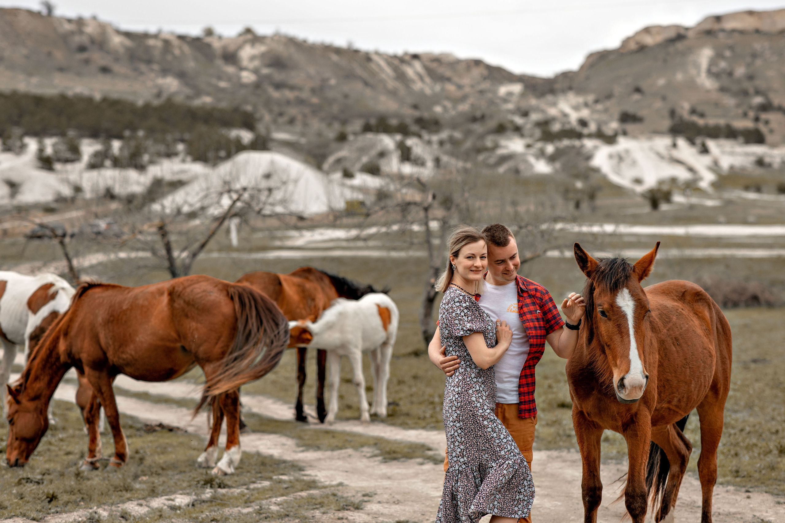 Выездные фотосессии. Съемка для влюбленных. Фотограф-стилист Крым Прокат одежды в Крыму. Фотосессии в Крыму