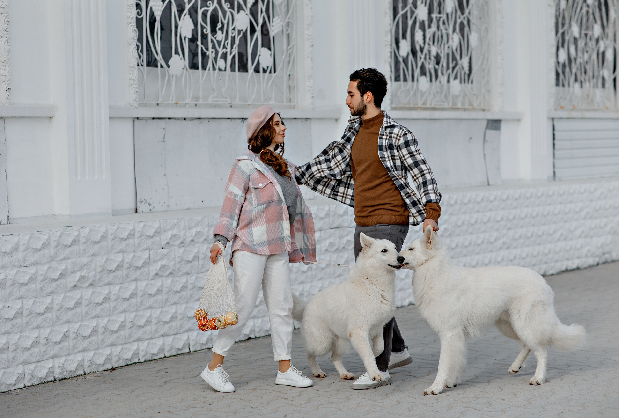 Выездные фотосессии. Съемка для влюбленных. Фотограф-стилист Крым Прокат одежды в Крыму. Фотосессии в Крыму