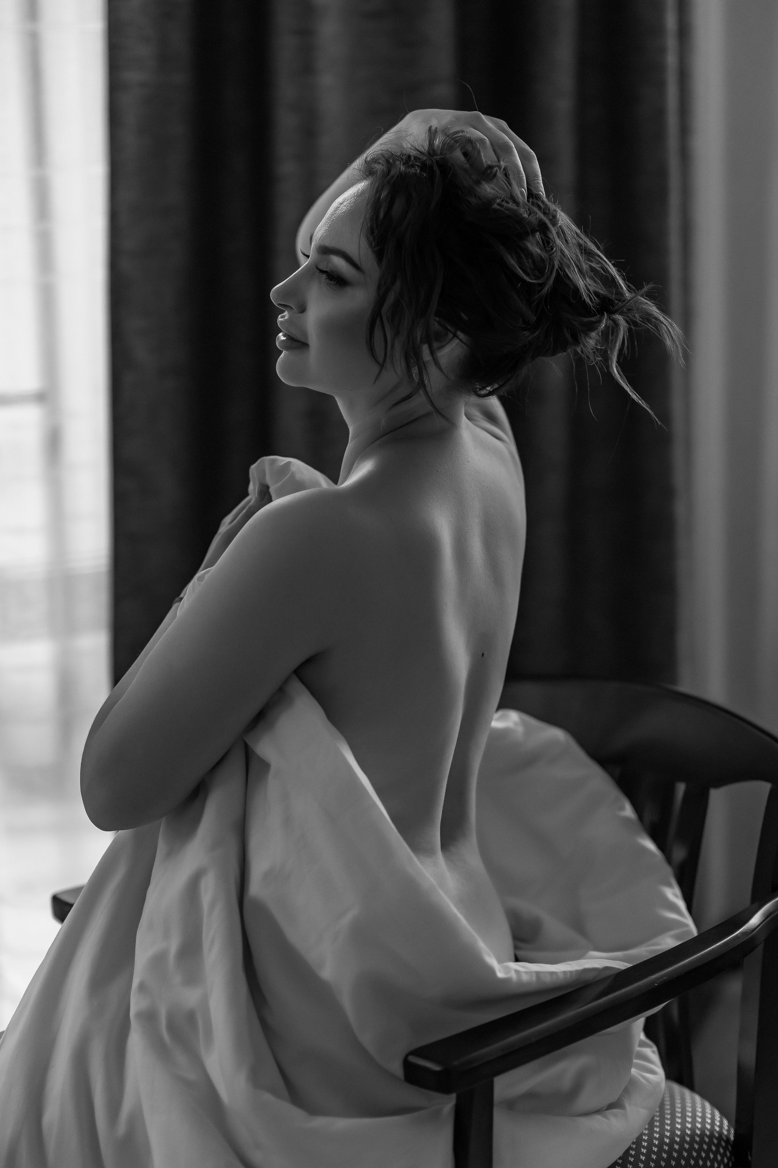 Будуарная фотосессия. Фотограф-стилист Крым Прокат одежды в Крыму. Фотосессии в Крыму