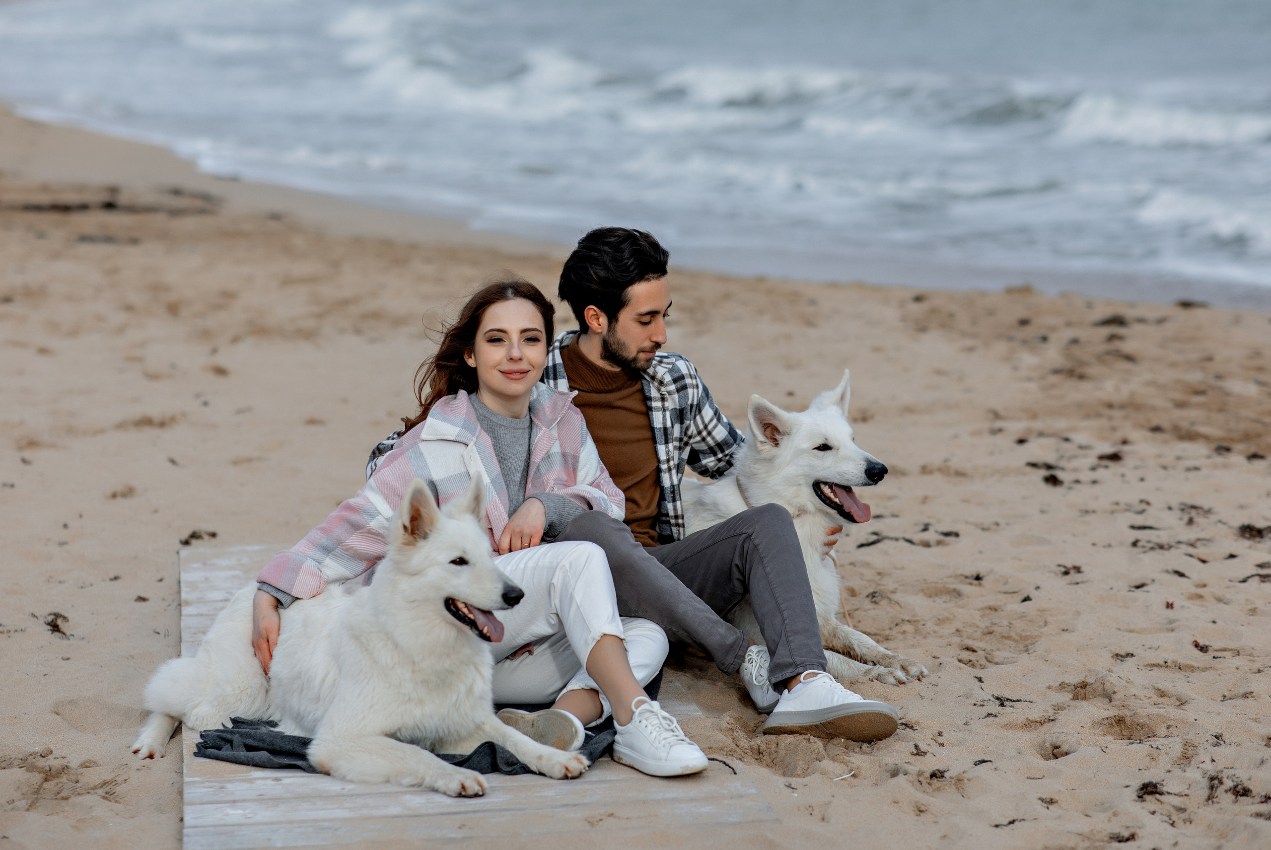 Выездные фотосессии. Съемка для влюбленных. Фотограф-стилист Крым Прокат одежды в Крыму. Фотосессии в Крыму