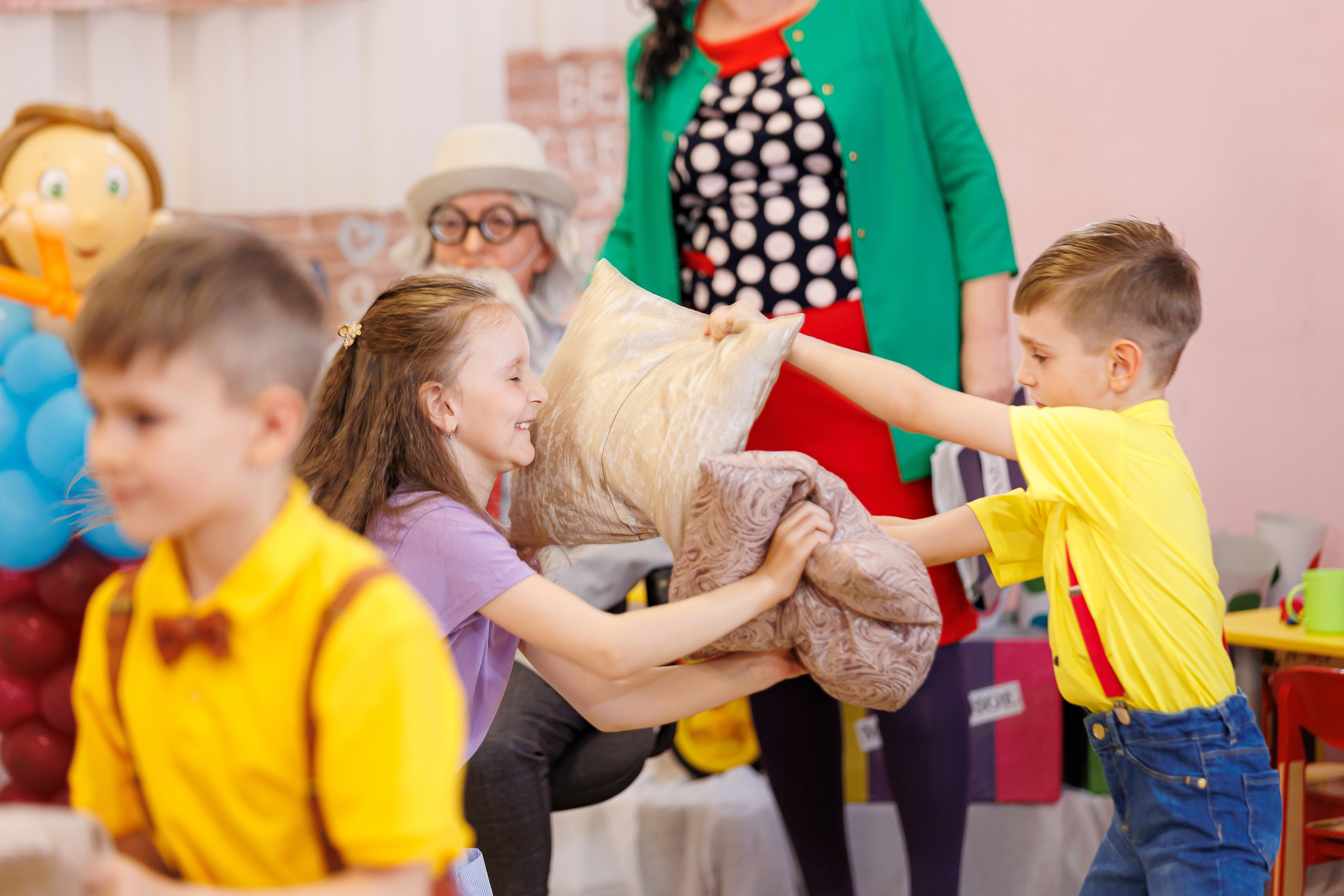 Портфолио Выпускные в детском саду. Семейный и детский фотограф Комина Елена, Власиха, Одинцово