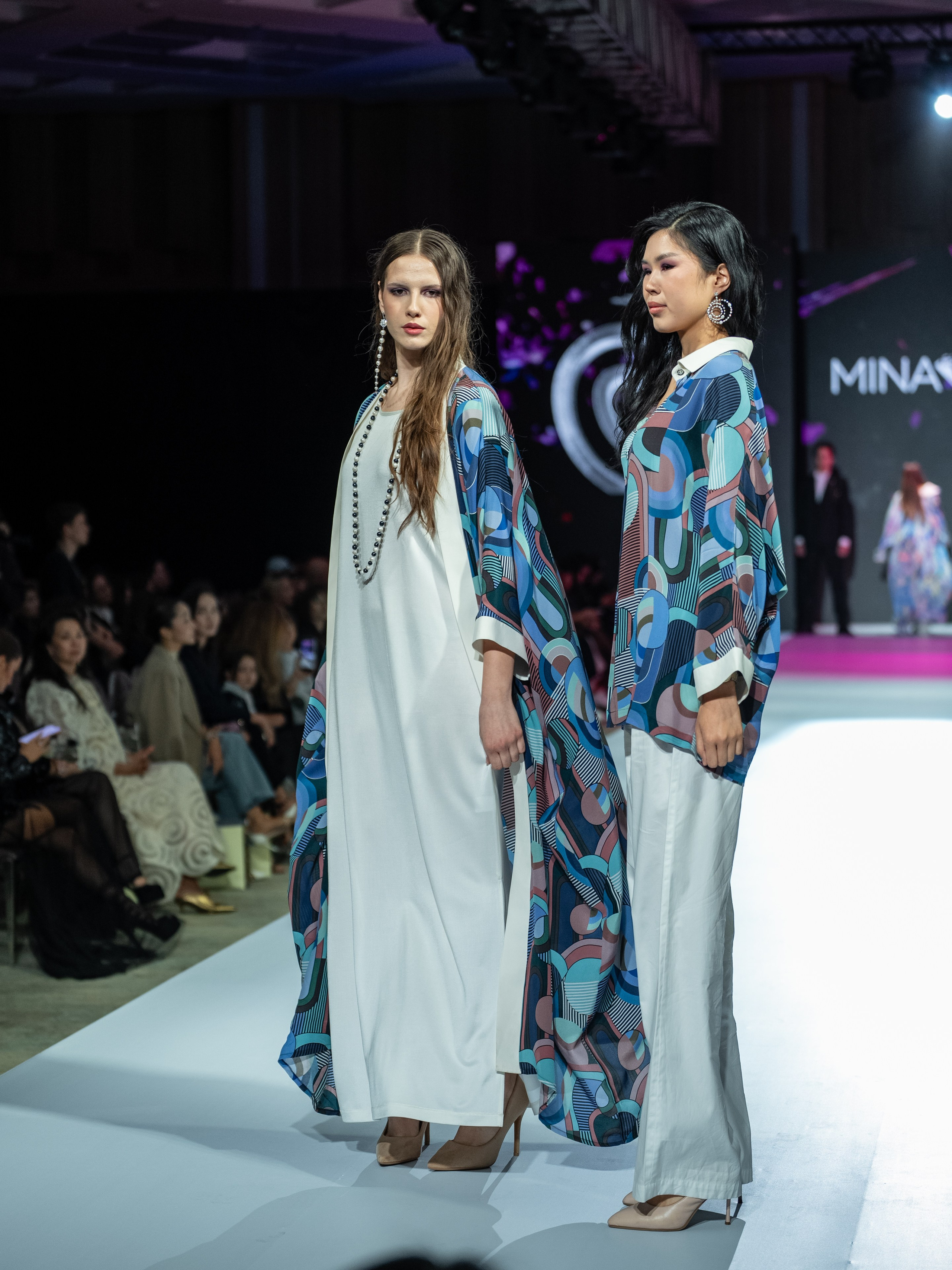 Eurasia Fashion Week Minavara. Сайт Алматинского НЮ АРТ, будуар и фэшн фотографа Дениса Карпенко