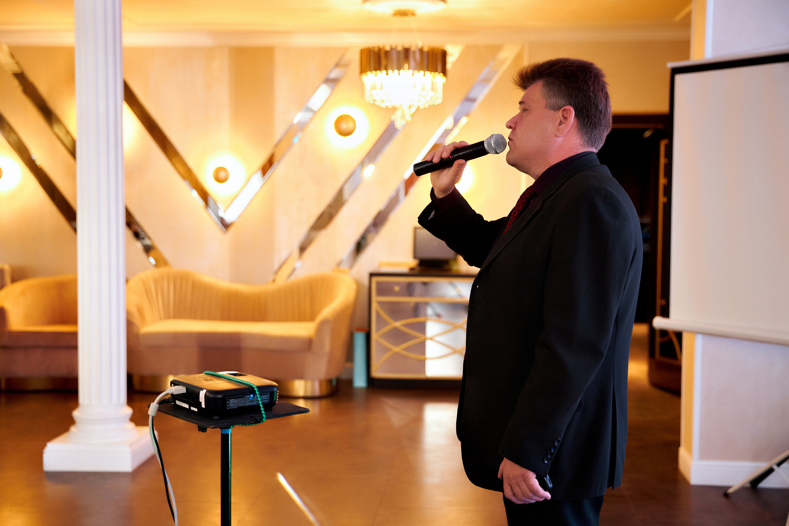 Портфолио. Саксофонист и поющий Ведущий Рустем Алюков в Уфе