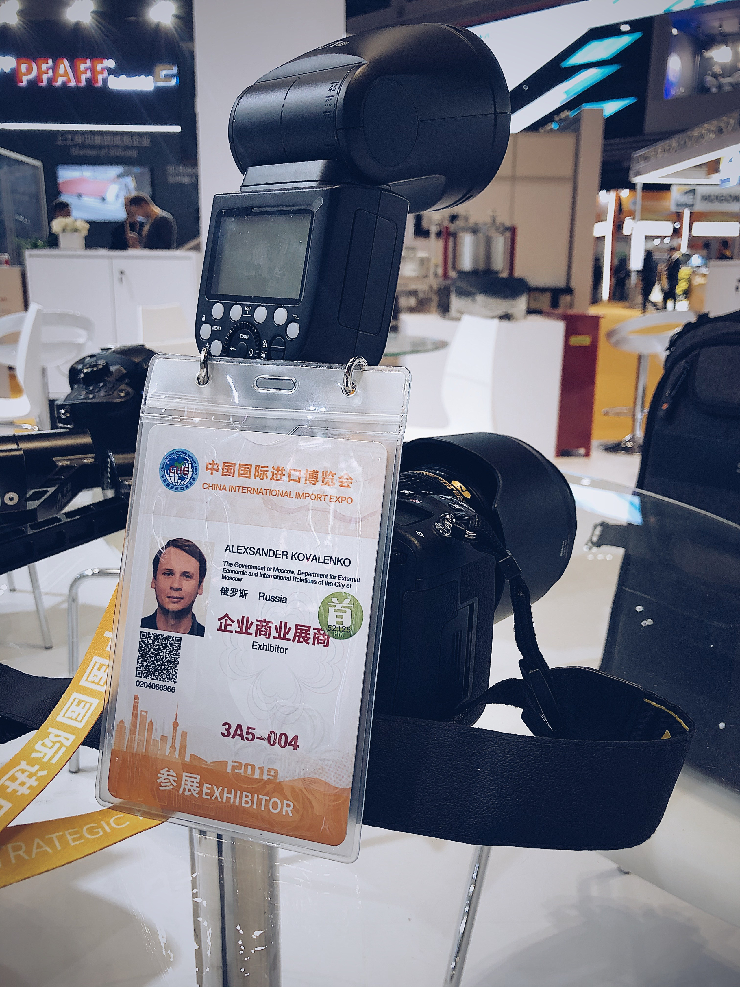 Пример репортажной съемки. Alexander Kovalenko | Commercial Photographer in China
