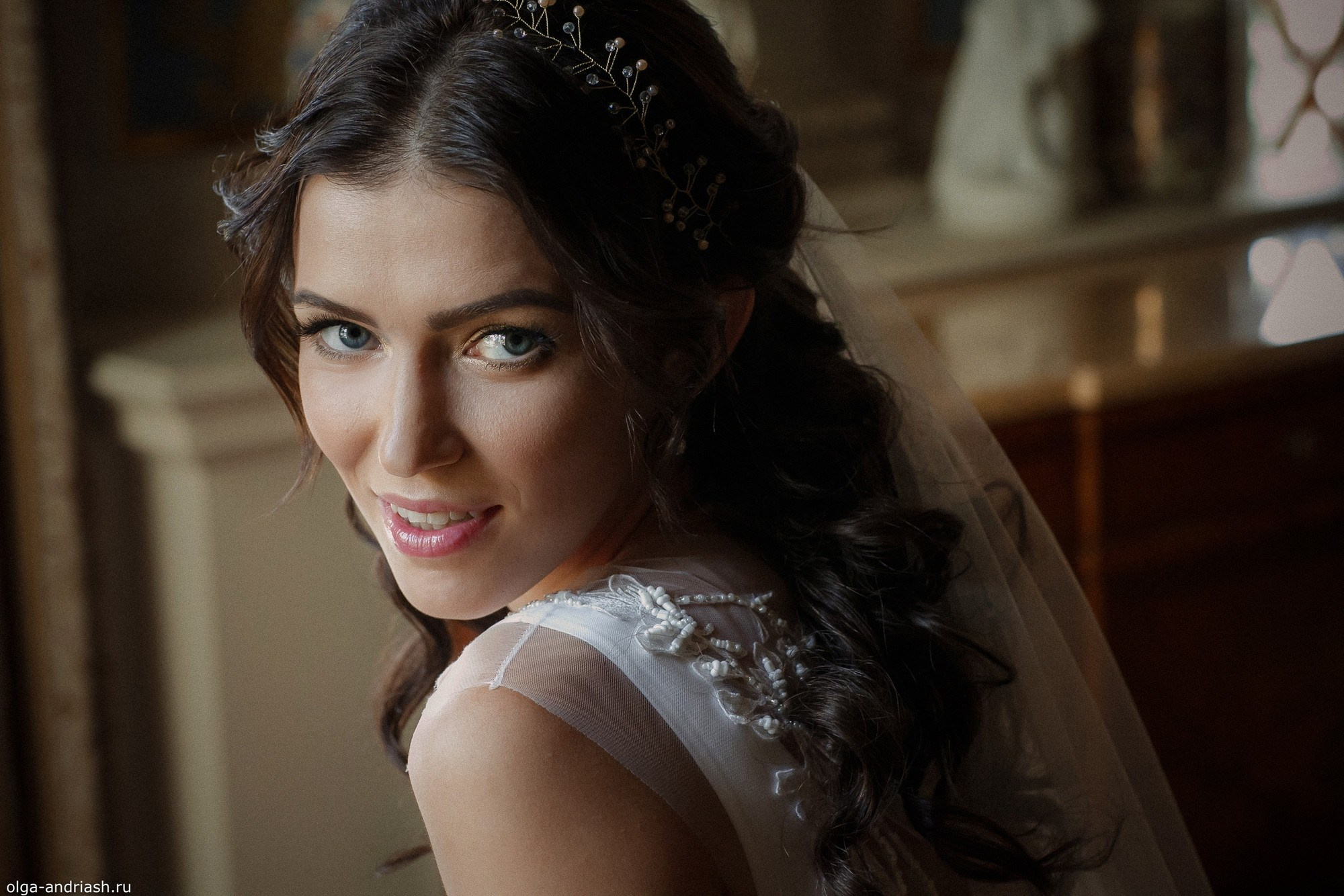 Вечерняя выездная регистрация. Семейный, портретный и свадебный фотограф в Санкт-Петербурге и Москве