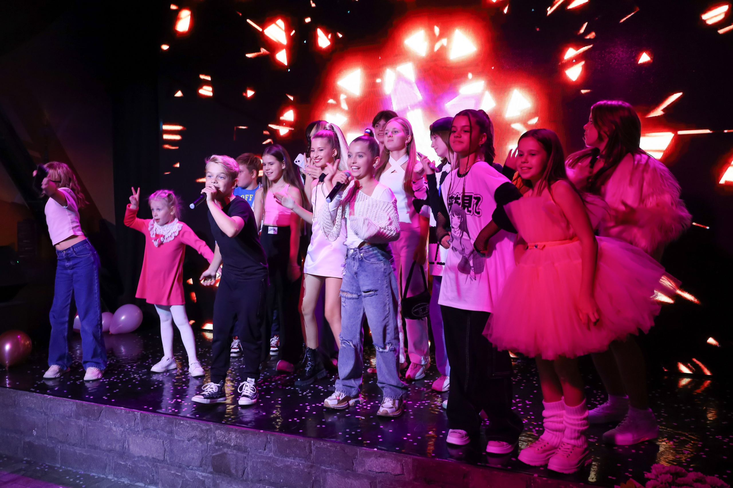 ДЕНЬ РОЖДЕНИЯ ЕВЫ В КРБ. Фотограф мероприятий Ирина Каширина