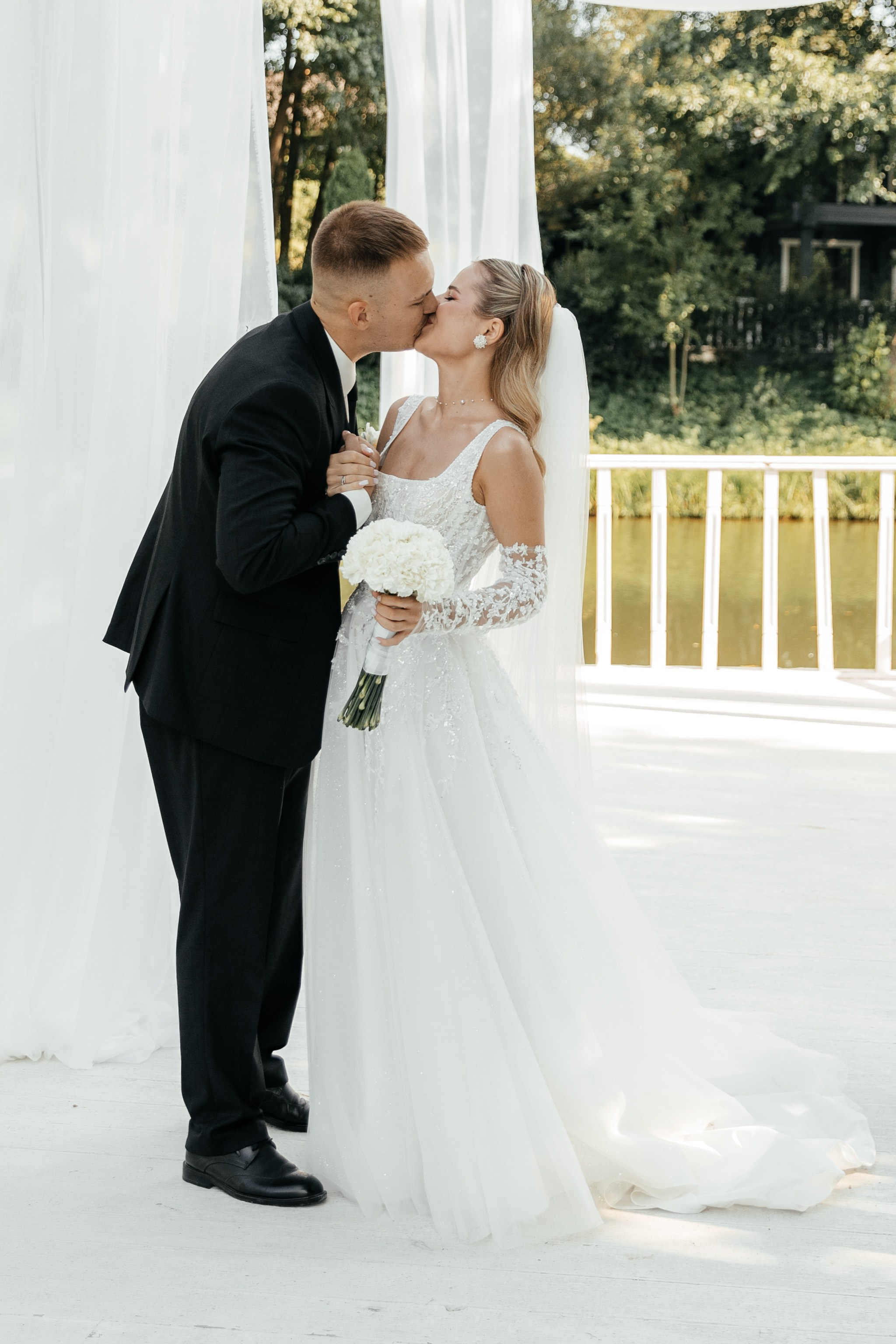 Лера и Денис | Эко-клуб Голицино. Свадебный фотограф Ангелина Зотова | Обнинск, Москва, Калуга