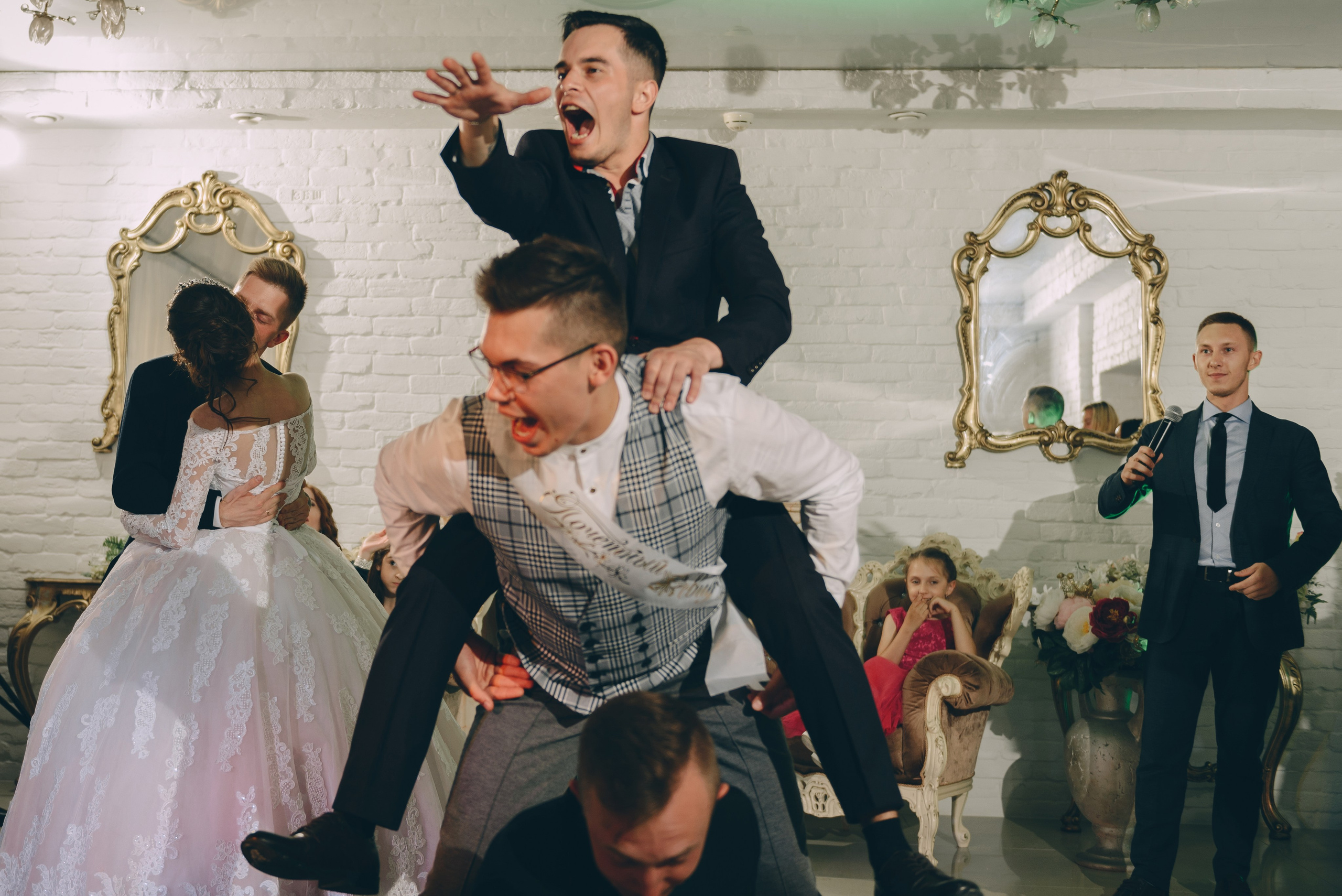 Джакузи и круассаны) Анатолий и Елена. Свадебный и семейный фотограф София Невская