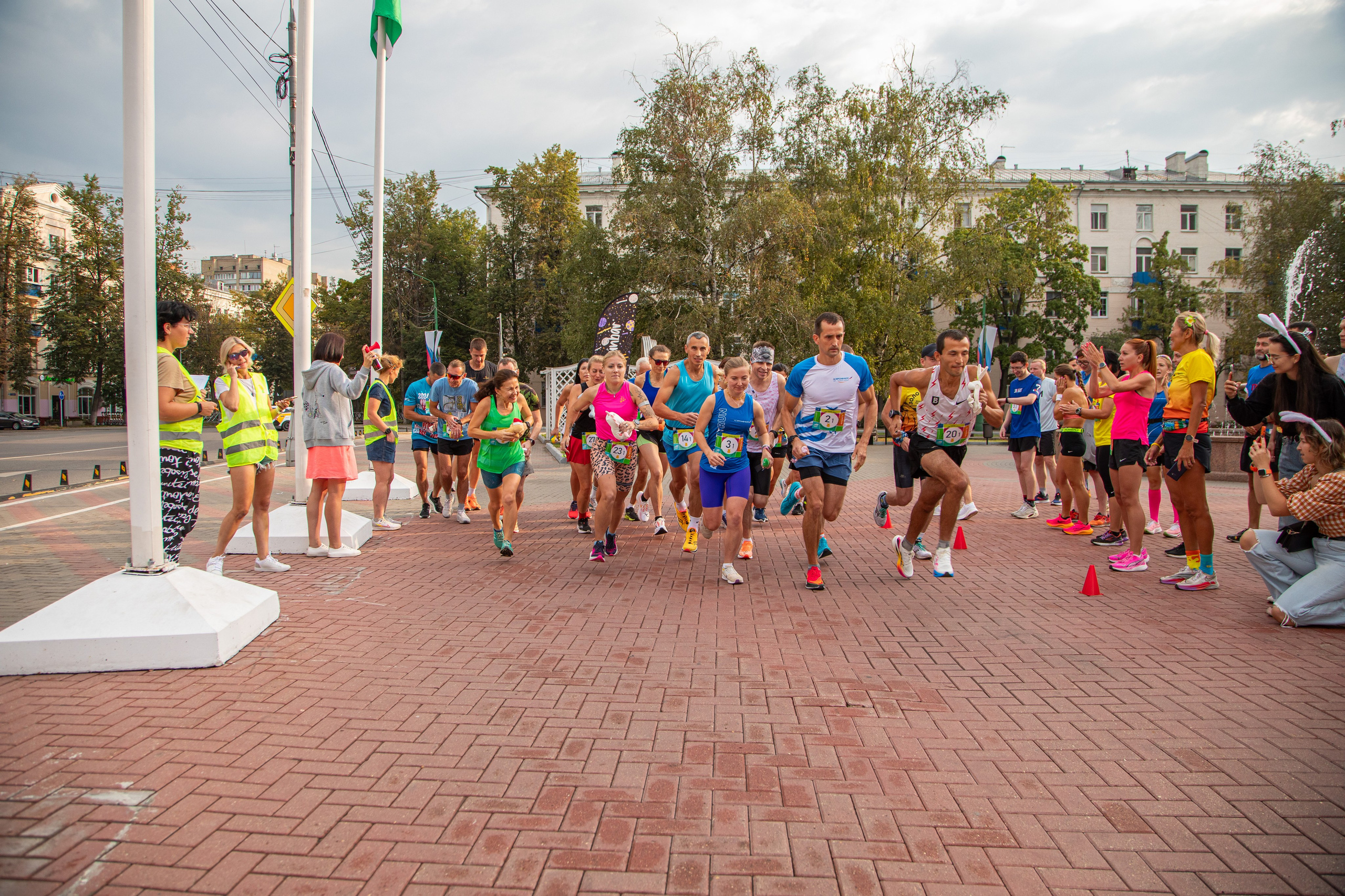 Эстафета Игрушки 01.09.24. Фотограф Сергей Ловкий