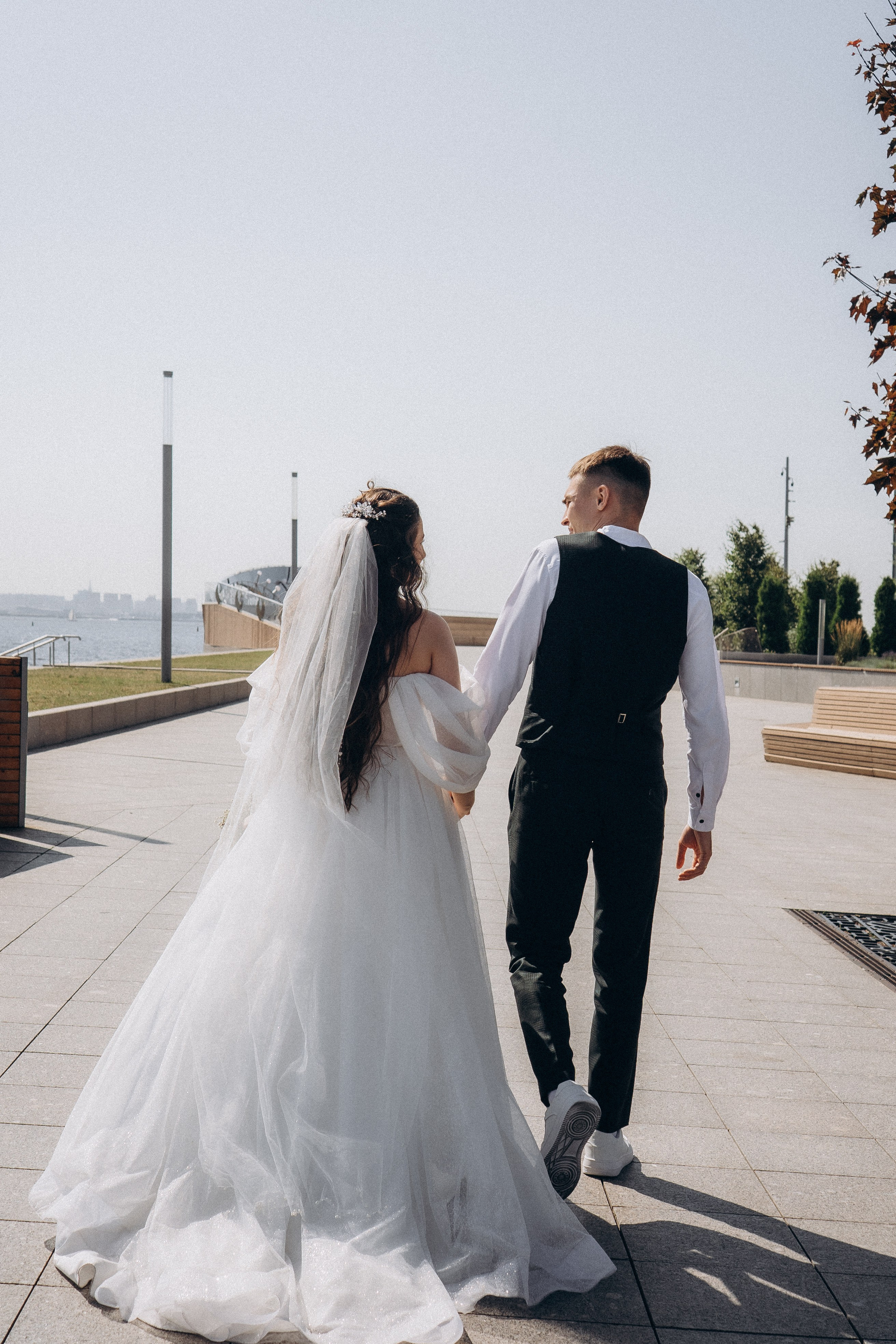 СВАДЕБНАЯ СЬЕМК В ПАРКЕ 300-ЛЕТИЯ. Профессиональный фотограф, Санкт-Петербург — Виктория Богомолова