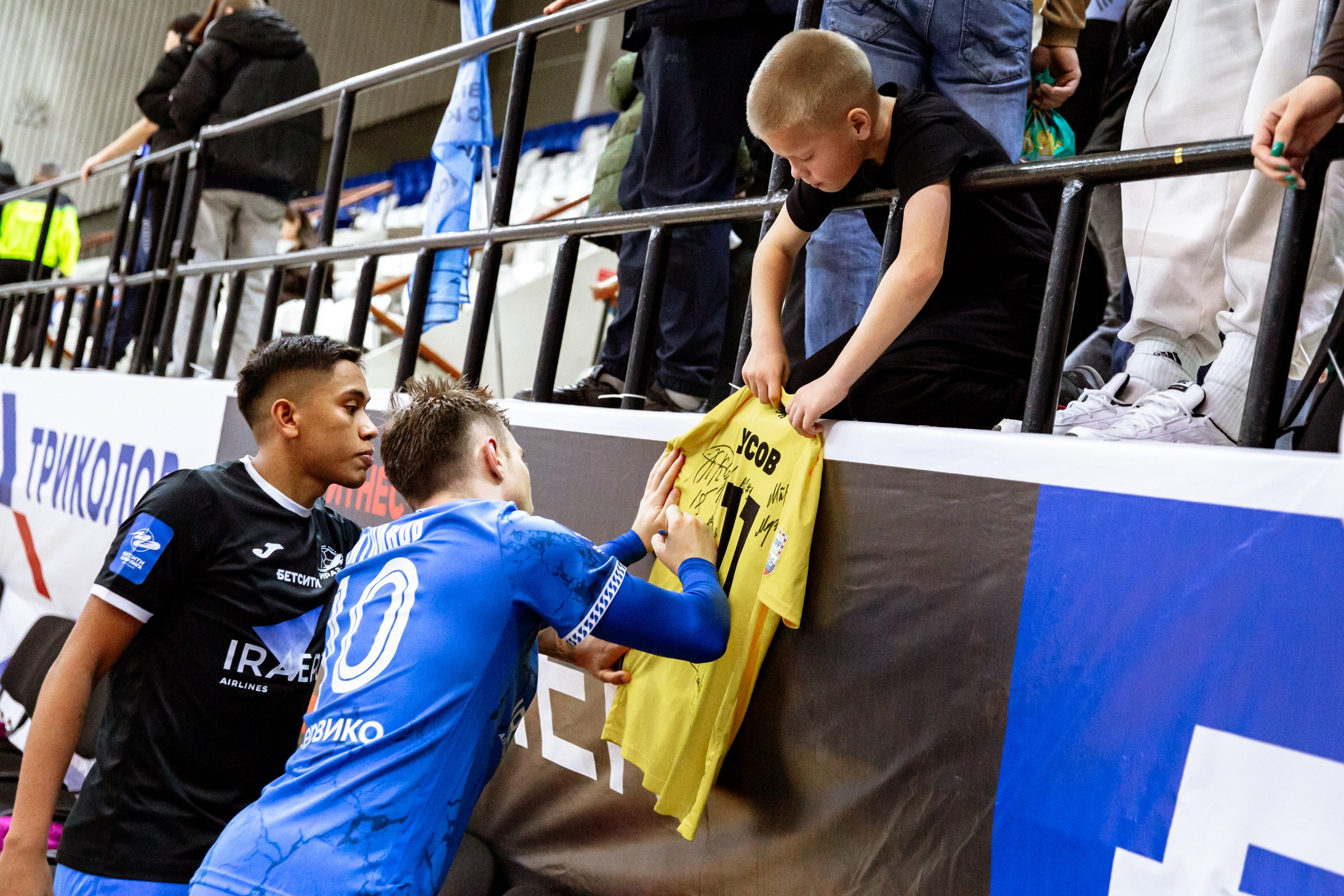 БЕТСИТИ Суперлига по футзалу | ИрАэро — Синара | 11.10.25. Фотограф в Иркутске Евгения Айвазова
