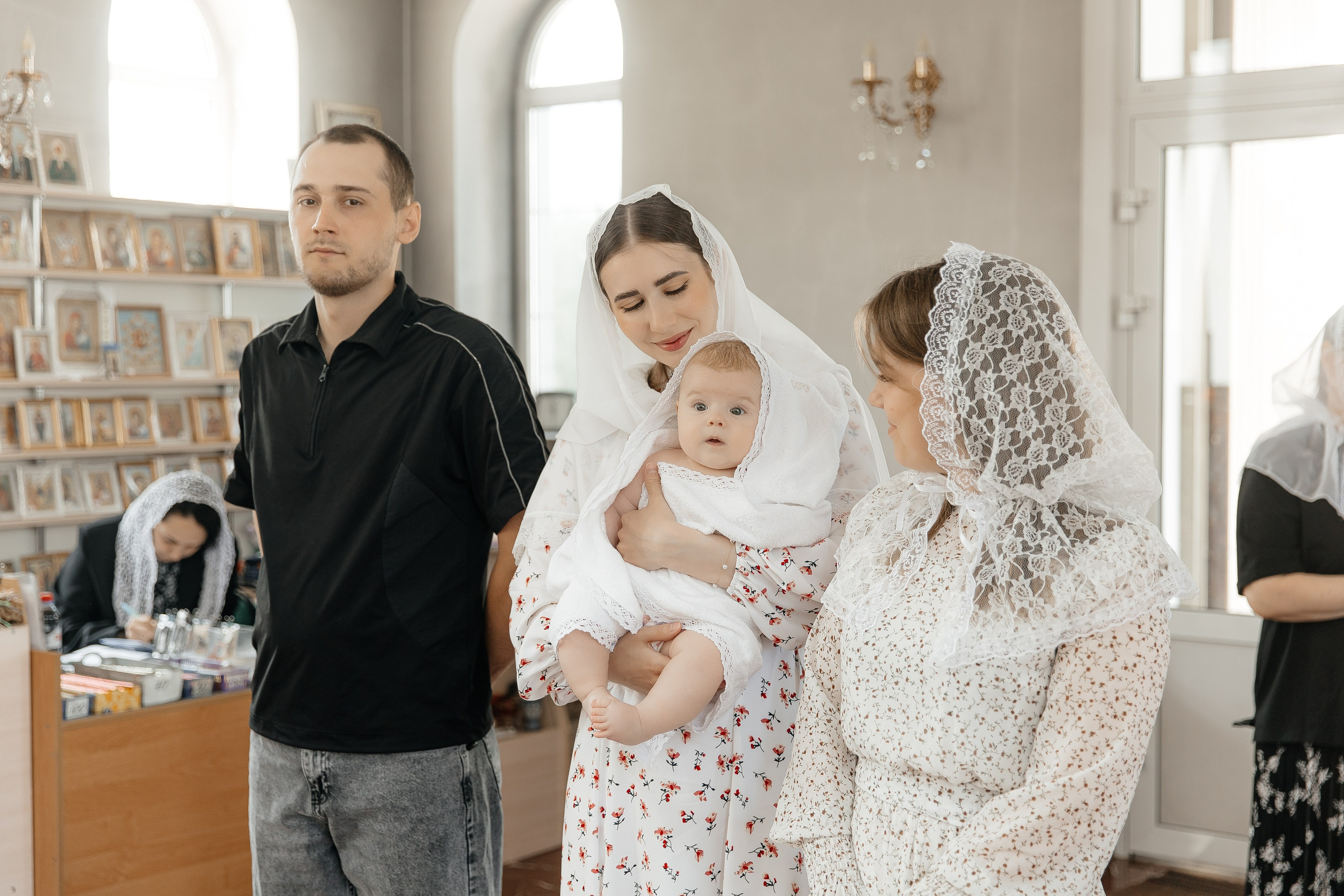 Крещение. Город Кропоткин. Церковь Петра и Павла. Свадебный фотограф Кропоткин Краснодар