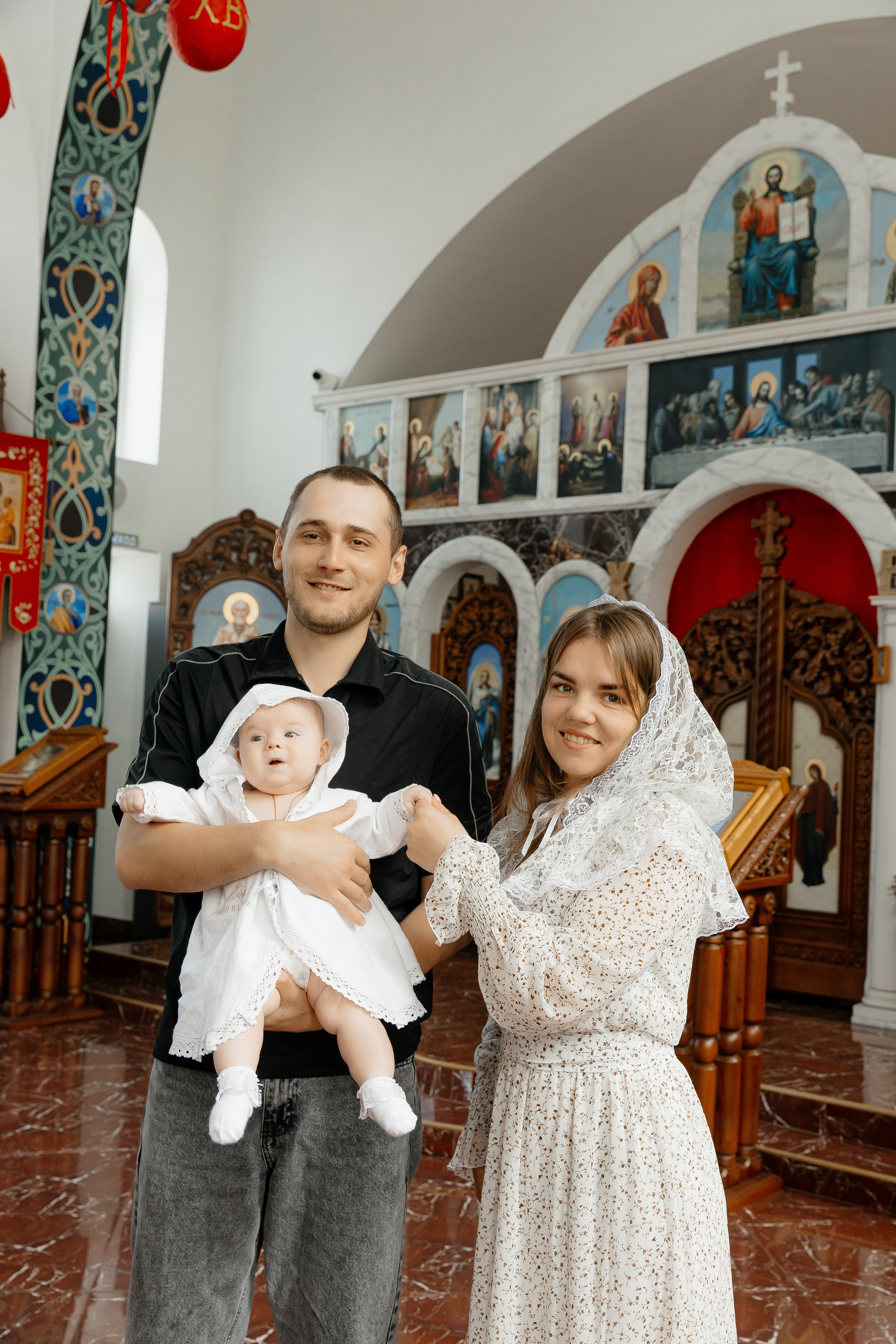 Крещение. Город Кропоткин. Церковь Петра и Павла. Свадебный фотограф Кропоткин Краснодар
