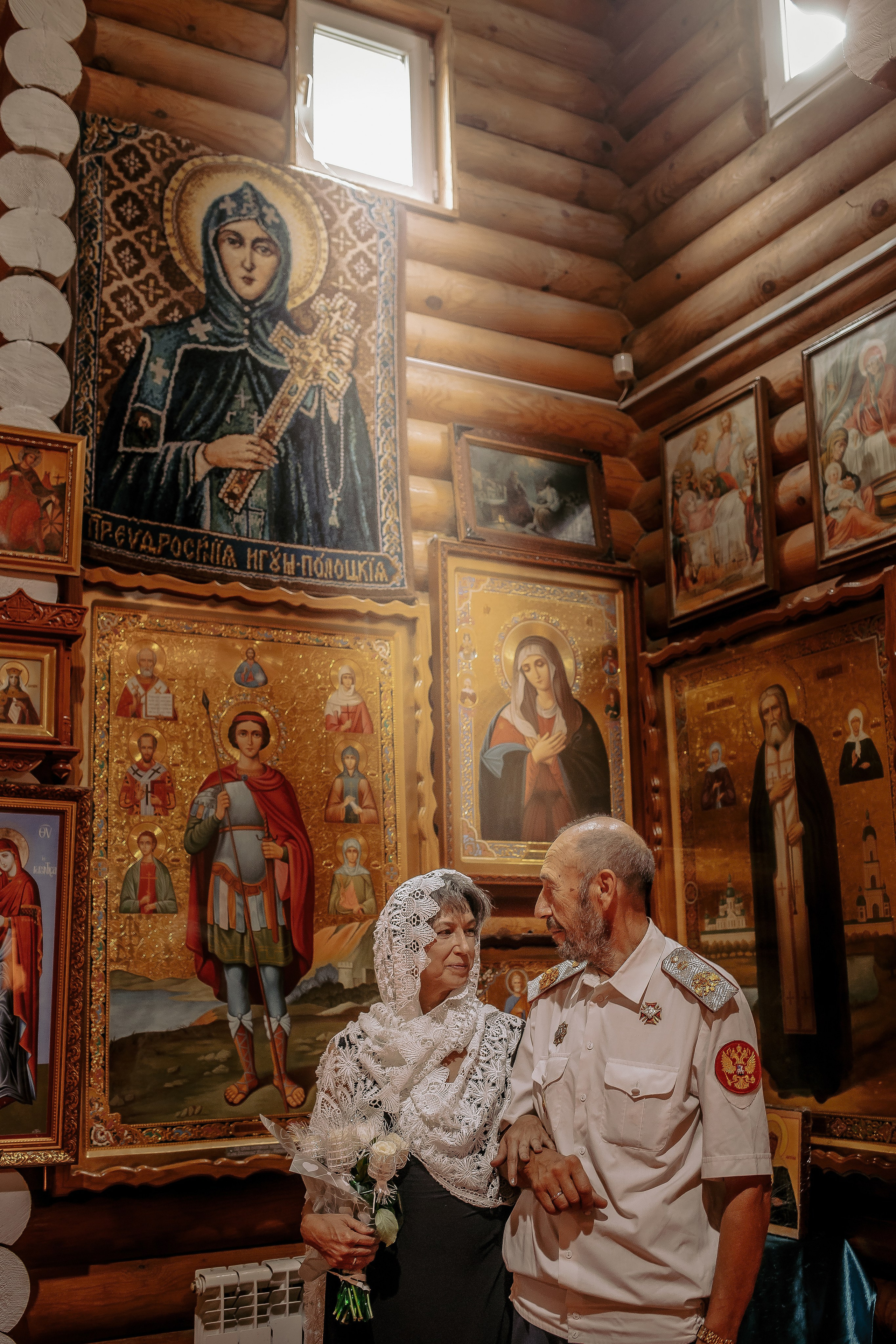 Венчание. Город Кропоткин. Церковь Веры, Надежды, Любови и Софии. Свадебный фотограф Кропоткин Краснодар