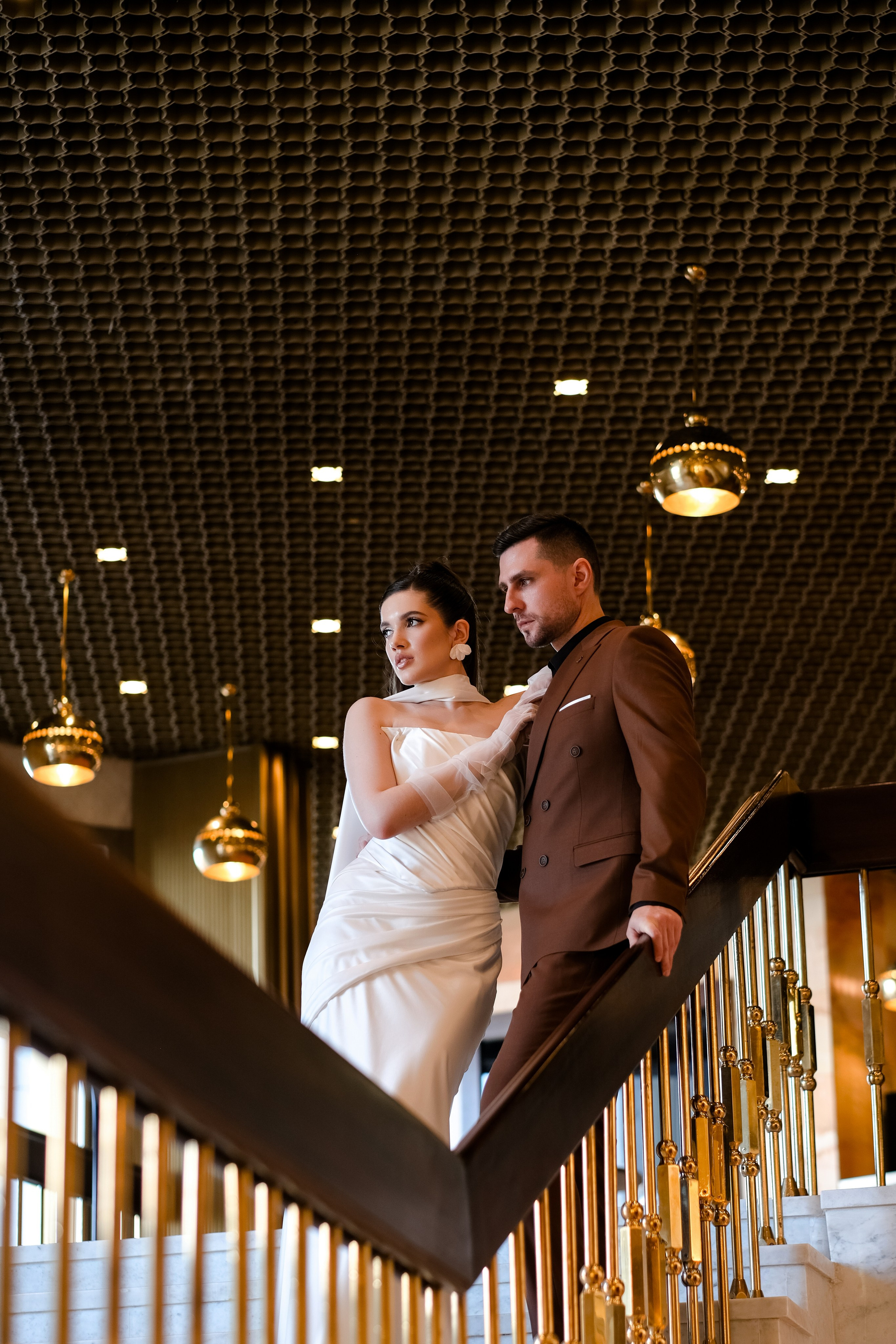 Свадебная фотосессия в театре драмы имени Наума Орлова. Свадебный фотограф в Челябинске Сырчикова Наталья