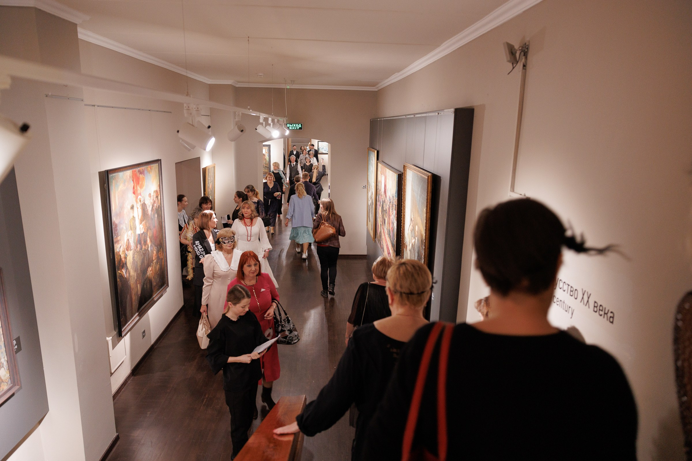 Фотограф на съемкку копоратива. Контент для бизнеса в Екатеринбурге Полдень Медиа