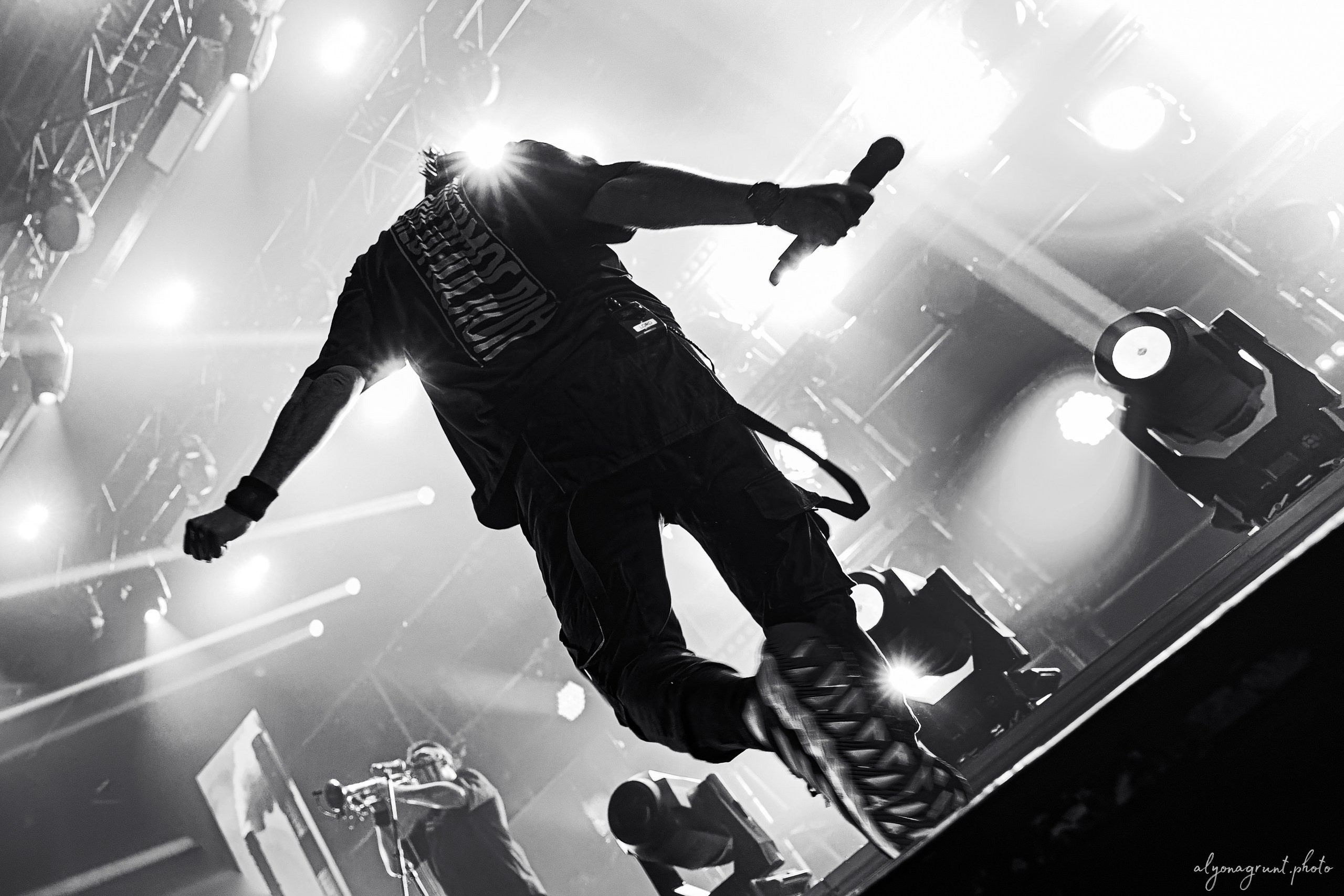 Пневмослон, фоторепортаж СПб, A2,17.10.2025. Алена Адрианова: фотограф в Санкт-Петербурге