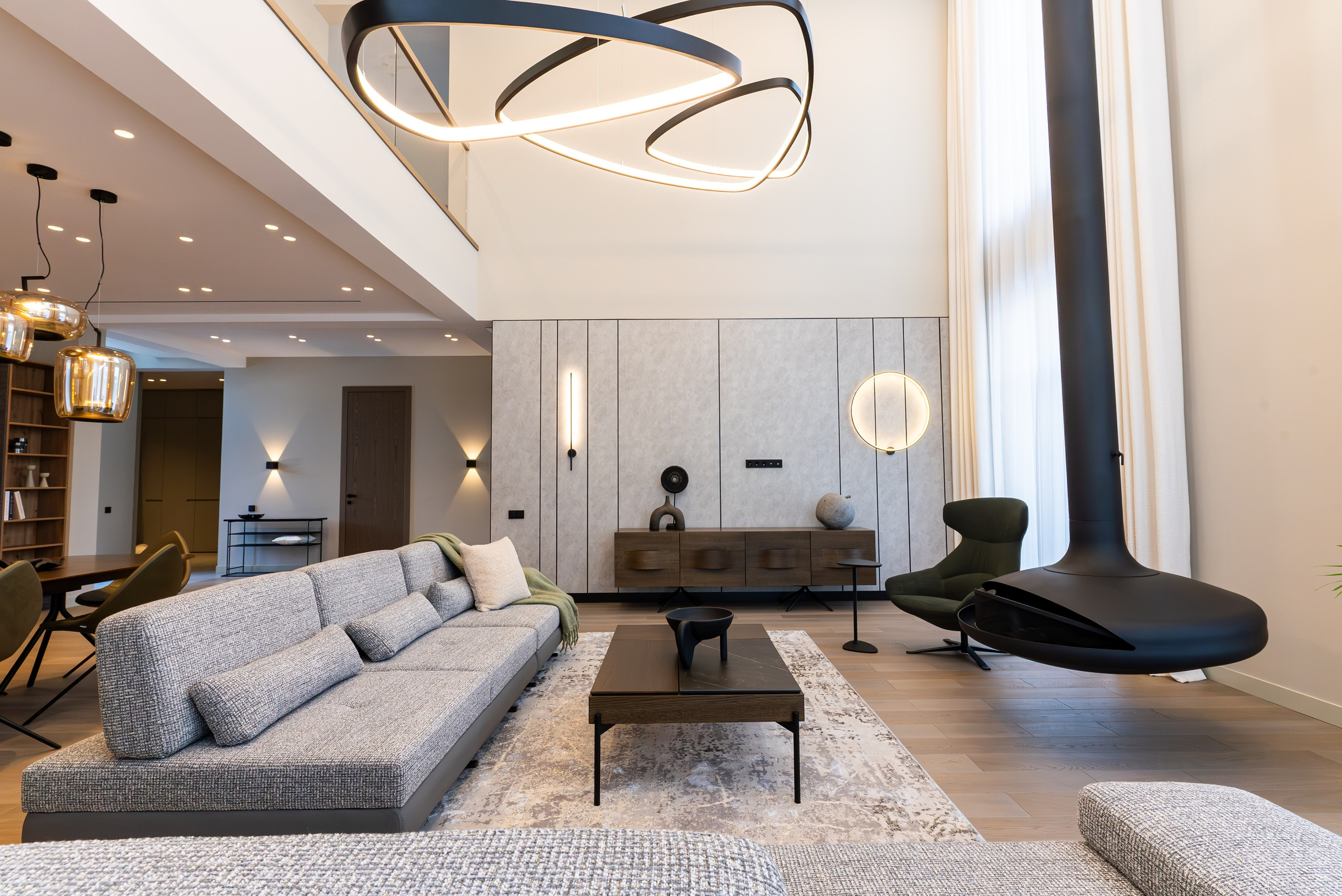 Дом на продажу 600 м. KUSTOV PRODUCTION — профессиональная фотосъёмка в Москве