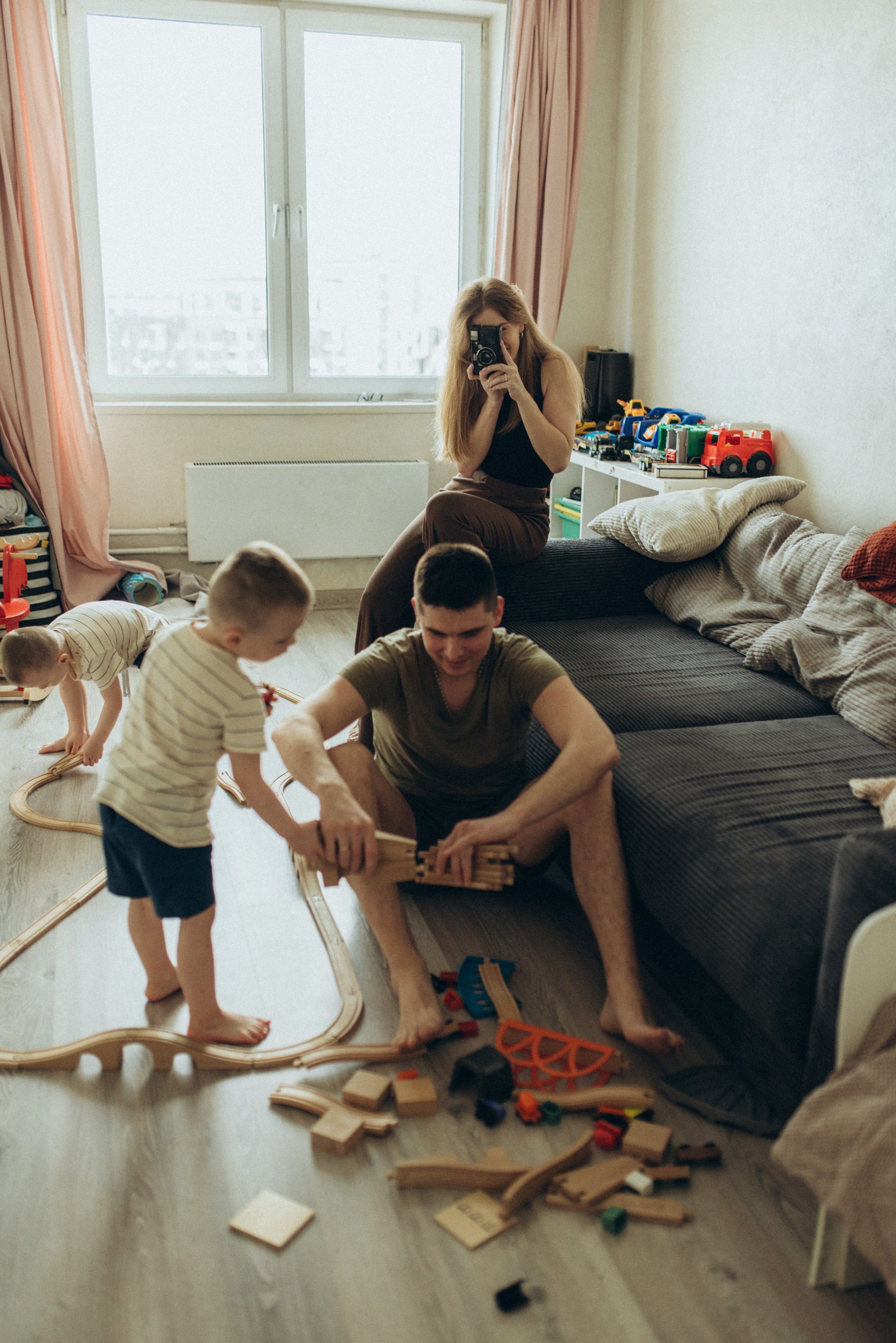 Веселая домашняя съемка. Семейный фотограф в Москве Екатерина Север