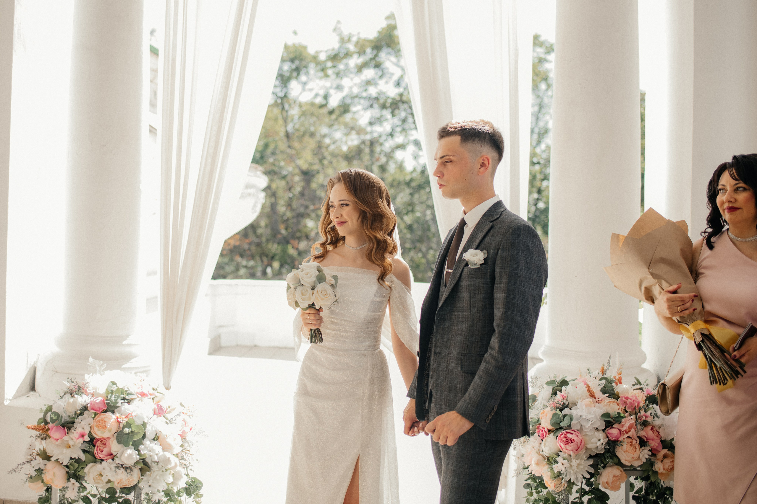 Егор и Динара. Главная