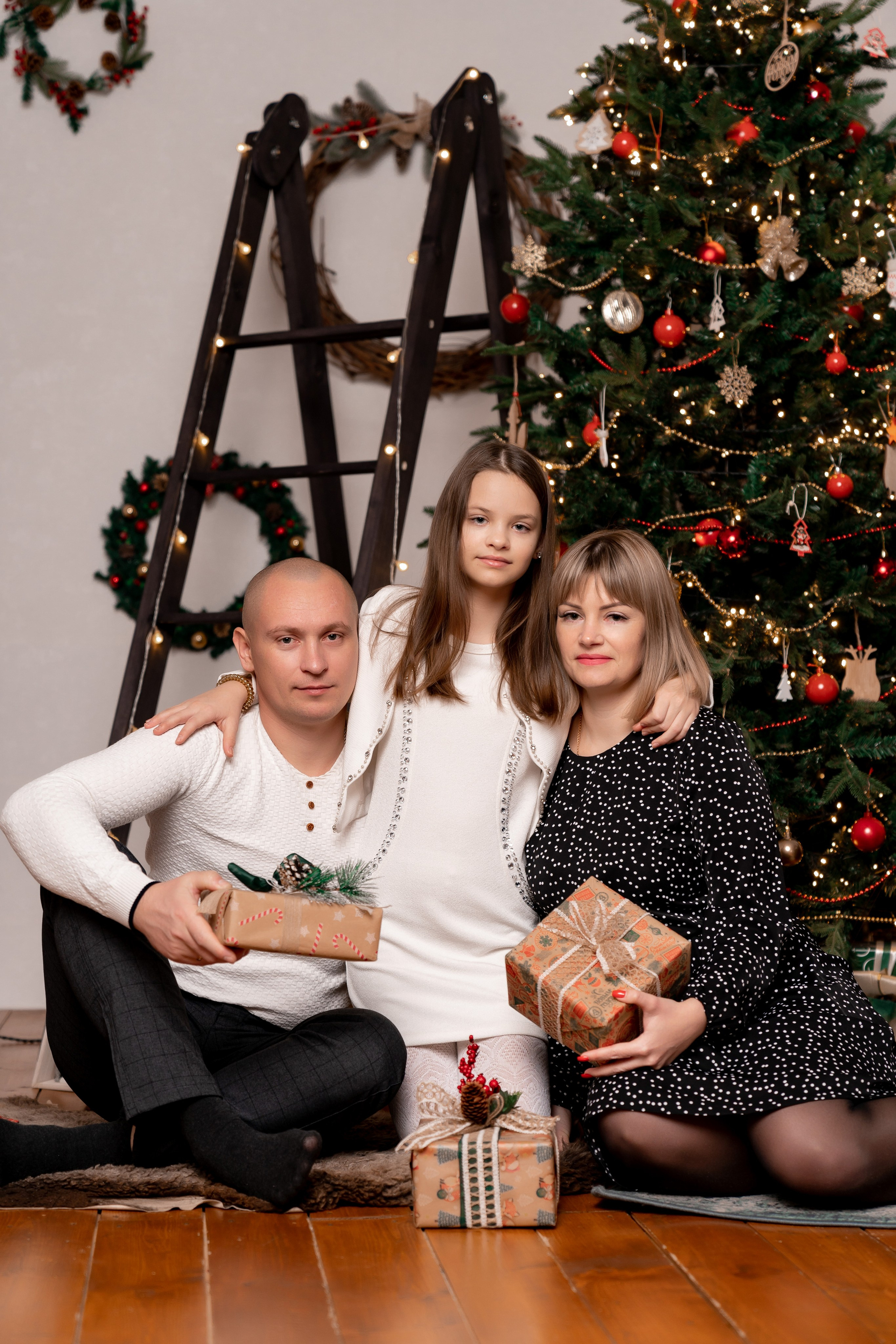 Новогодняя фотостудия. Семейный фотограф СПб Анастасия Василь. Фотосессия на годик