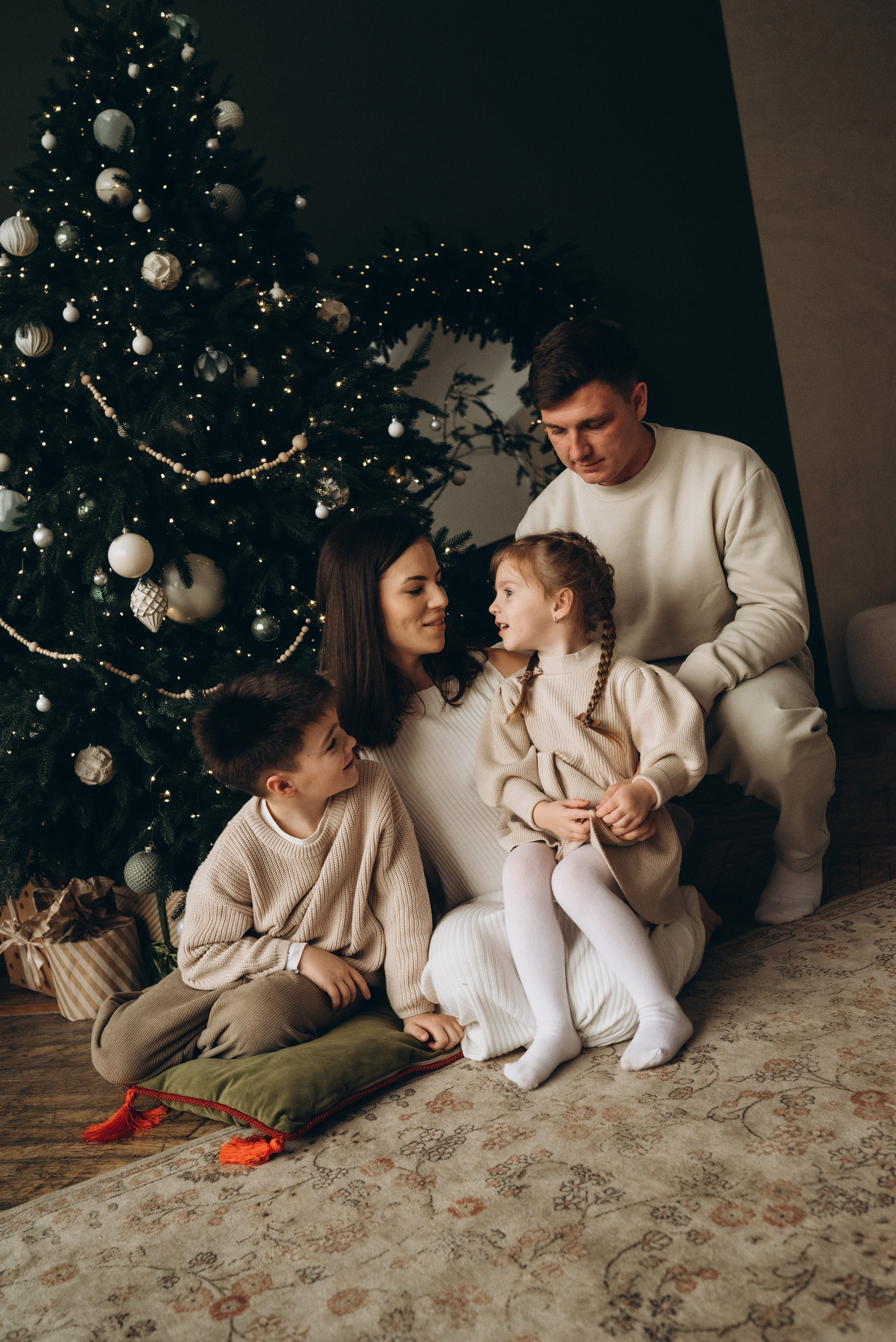 Семейная новогодняя фотосессия. Женский и семейный фотограф в Москве и Красногорске Светлана Левченко