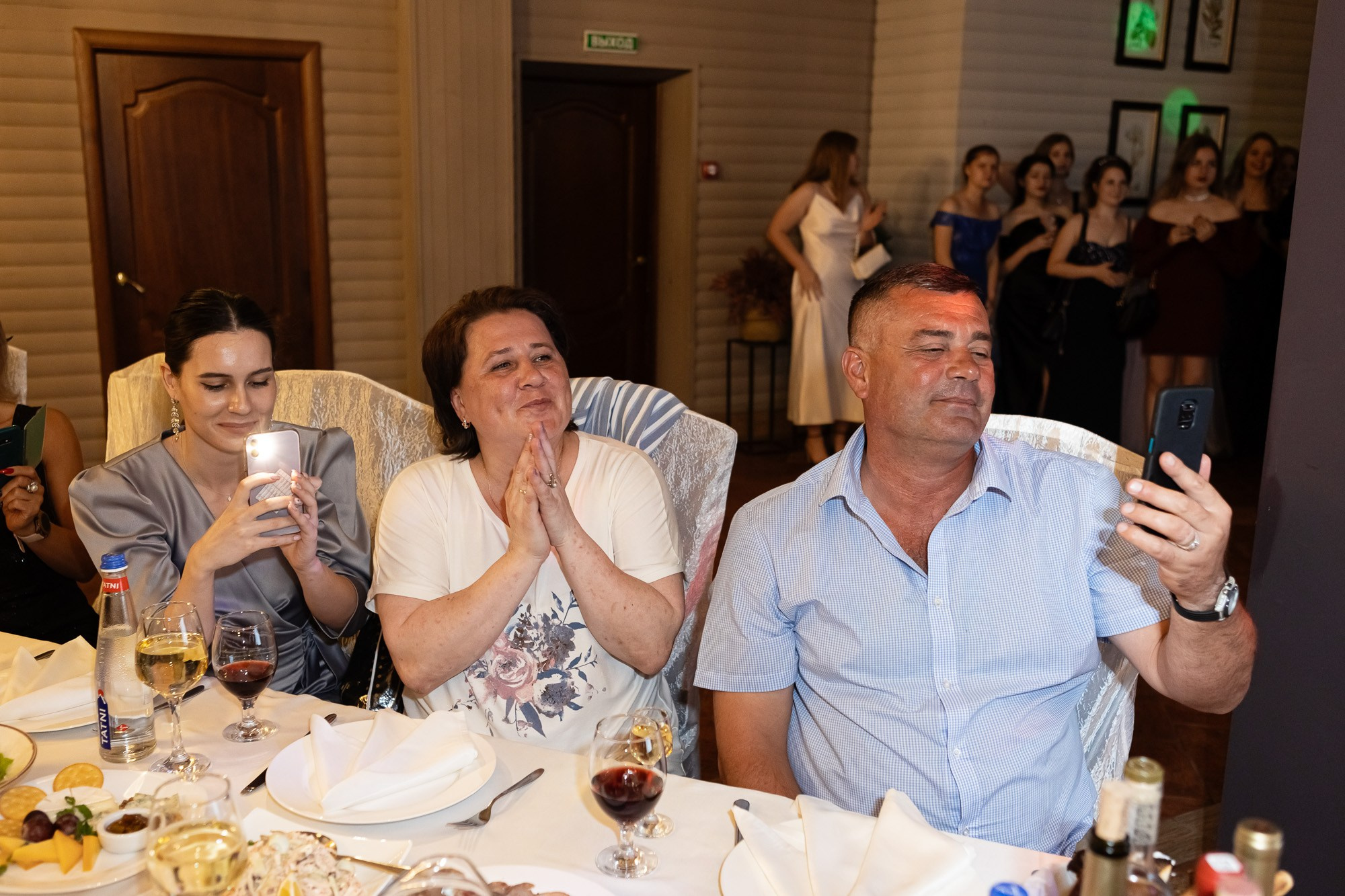 Фотосъёмка выпускного в школе. Свадебный фотограф, фотосъемка в Крыму, Севастополе, Симферополе, Ялте