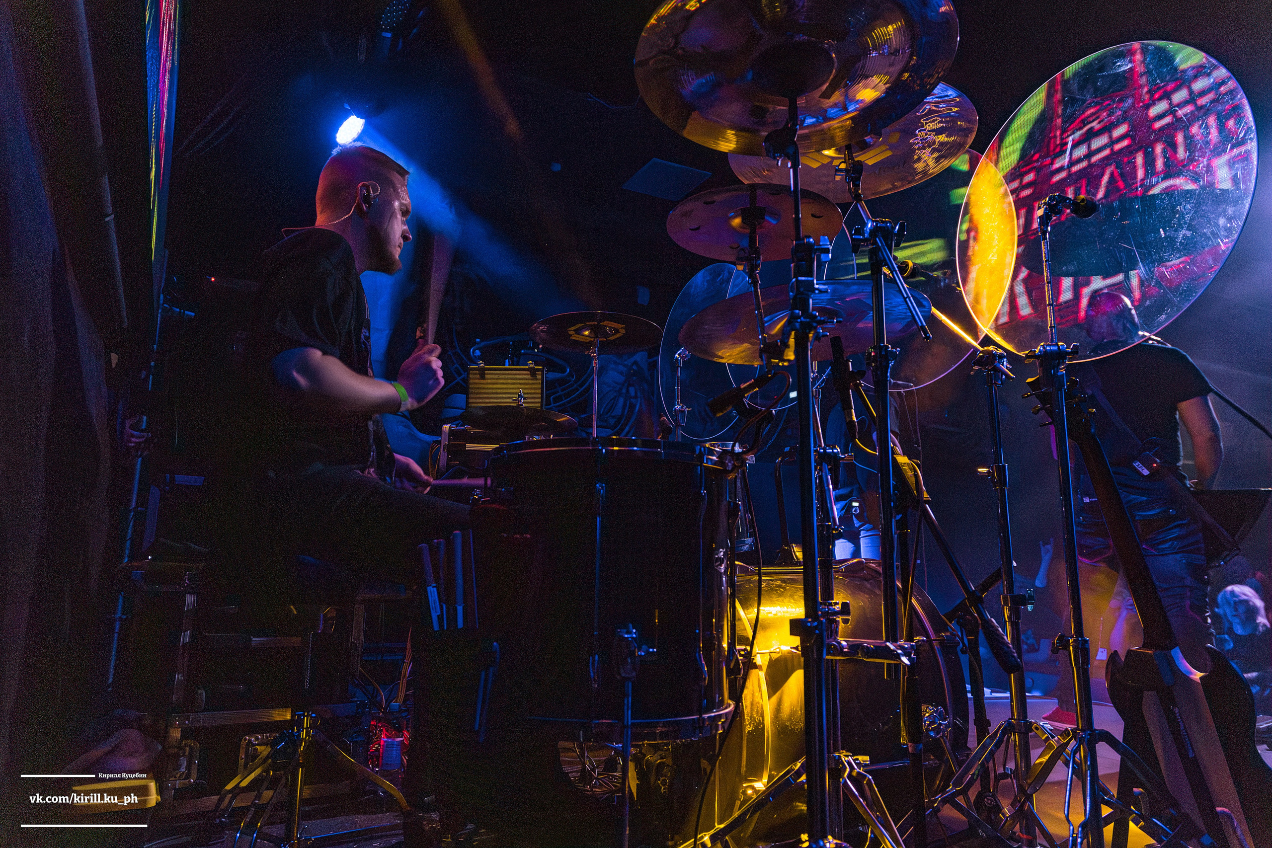 Концерт группы Бригадный подряд в клубе Нирвана, Екатеринбург. Репортажный фотограф Екатеринбург | Яркий, качественный репортаж | Концерты, клубы, репортаж, праздники, корпоративы