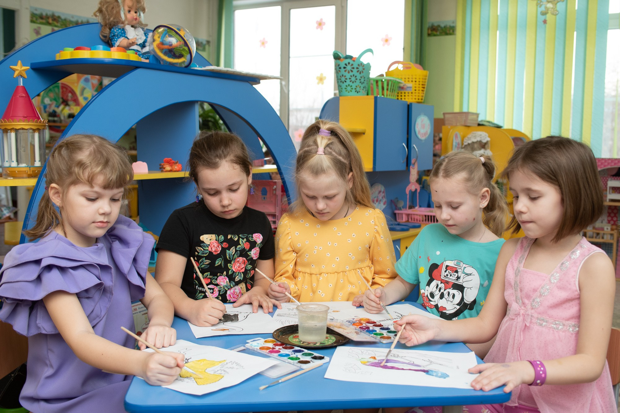 Детский сад. Школьный фотограф, Новосибирск. Выпускные альбомы для школьников и детских садов, общие фото и «классные истории» для невыпускных классов