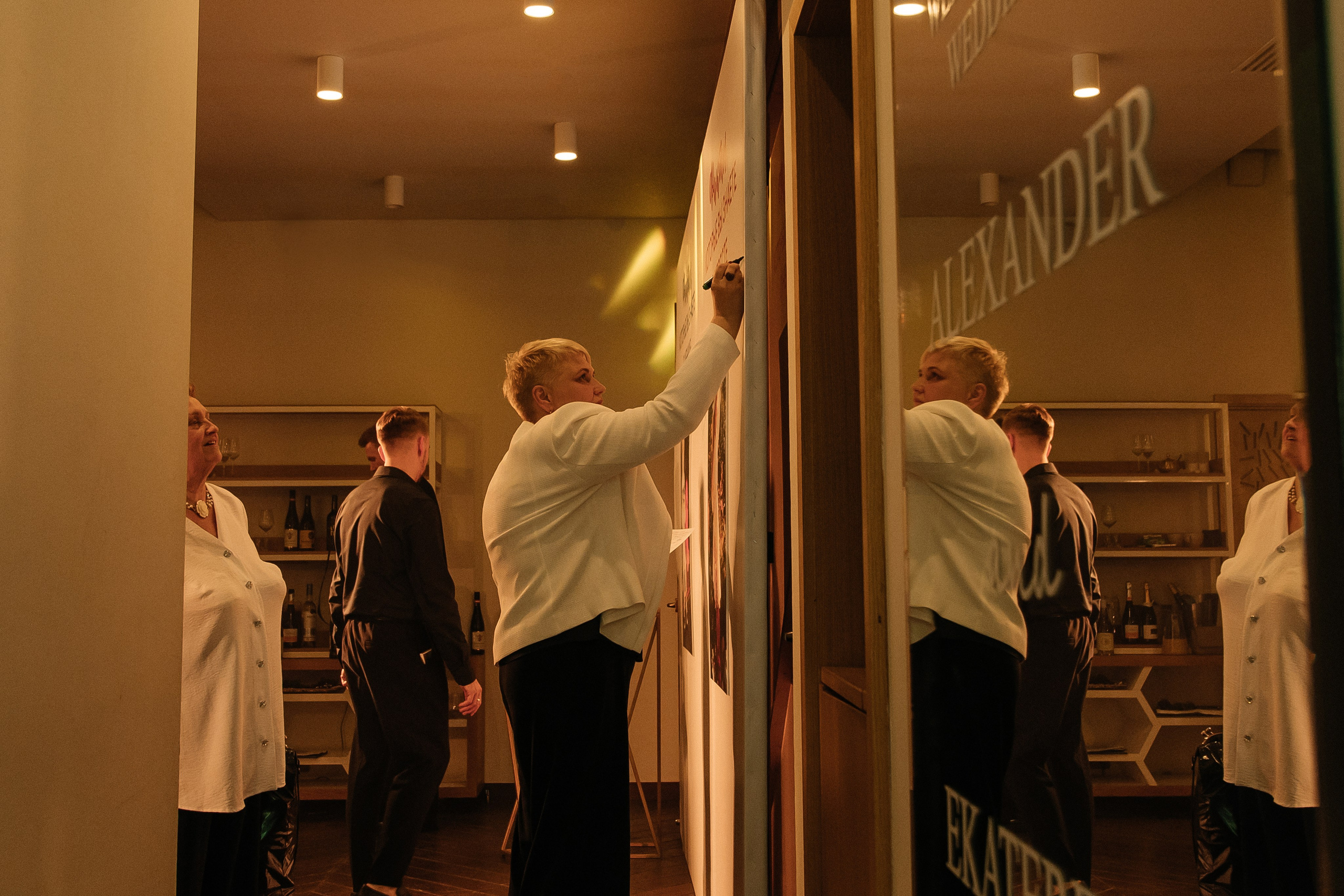 ANONS. Мария — Свадебный фотограф