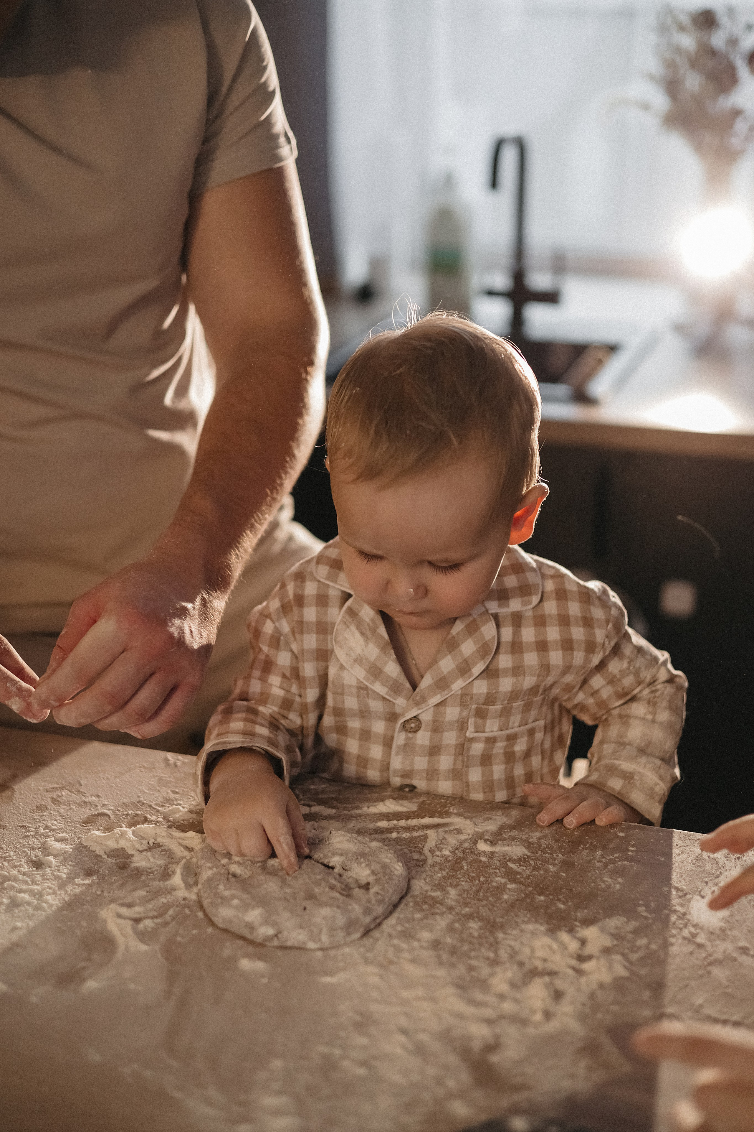 Лида, Сережа и Лев. Свадебный фотограф в Пскове и Санкт-Петербурге | Анна Голикова