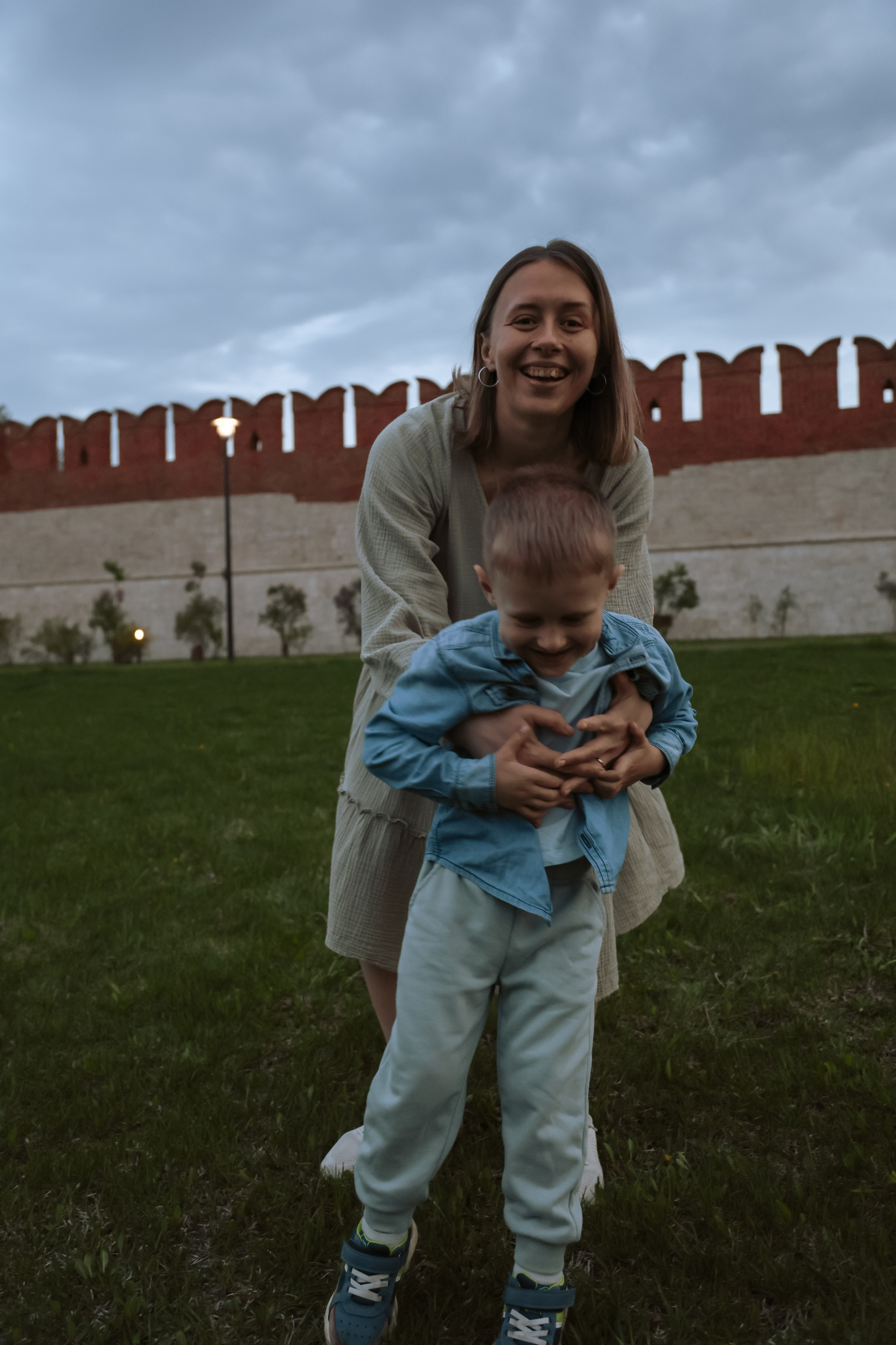 Семейная фотосессия в парке. Фотограф в Санкт-Петербурге Валерия Закатеева