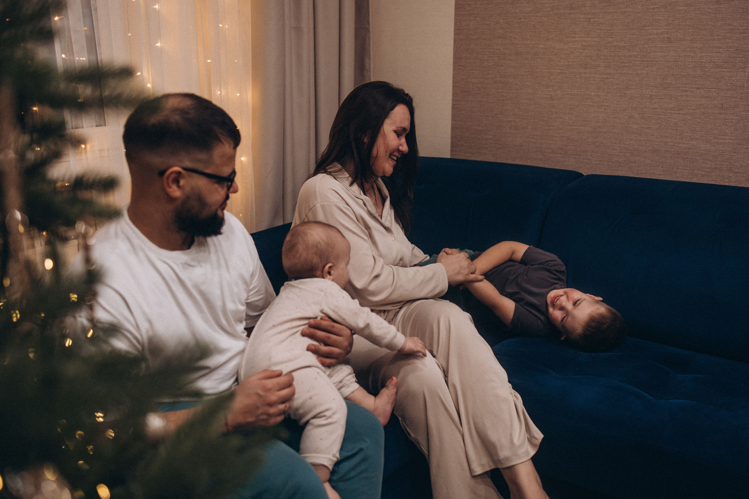 Семья Доня. Семейный фотограф Нижневартовск Тюмень Ефимова Ирина