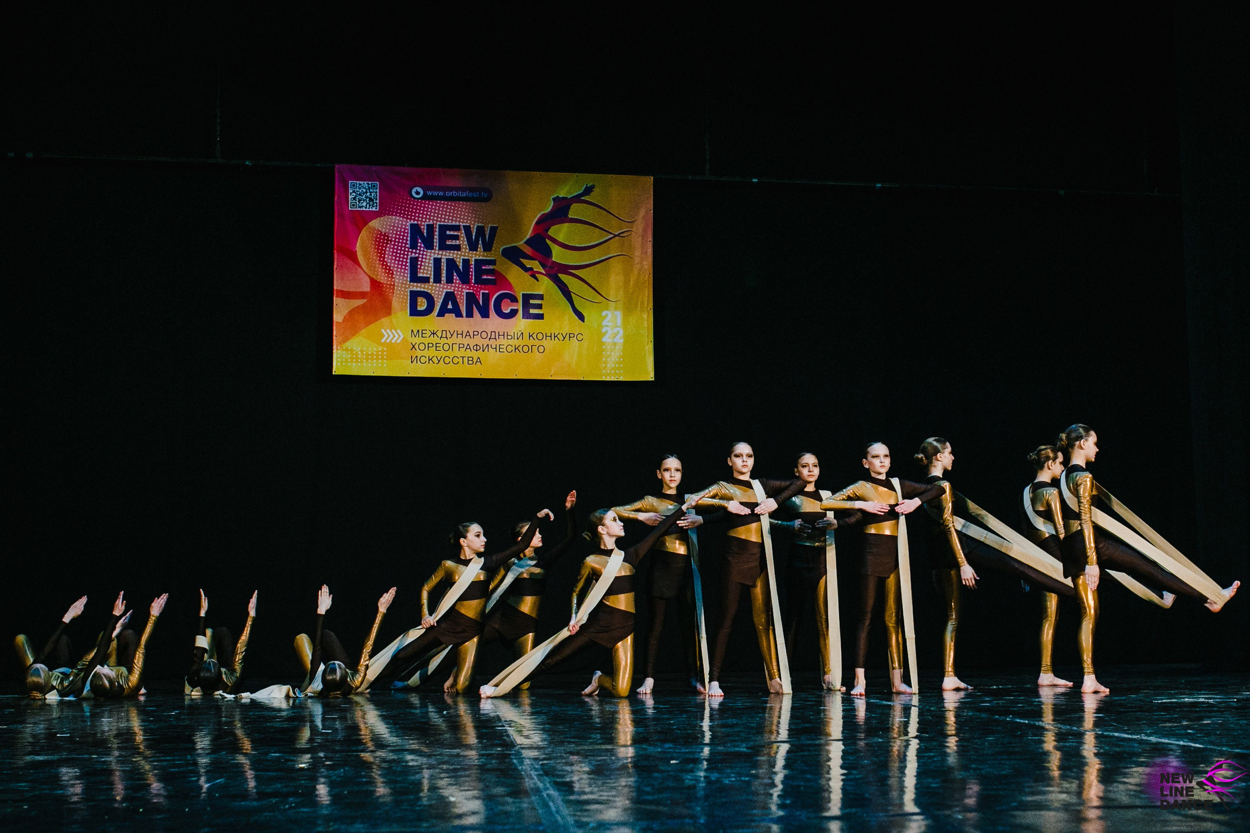 Концерты new line dance-magic universe-red. Фотограф в Новосибирске Ася Зверева