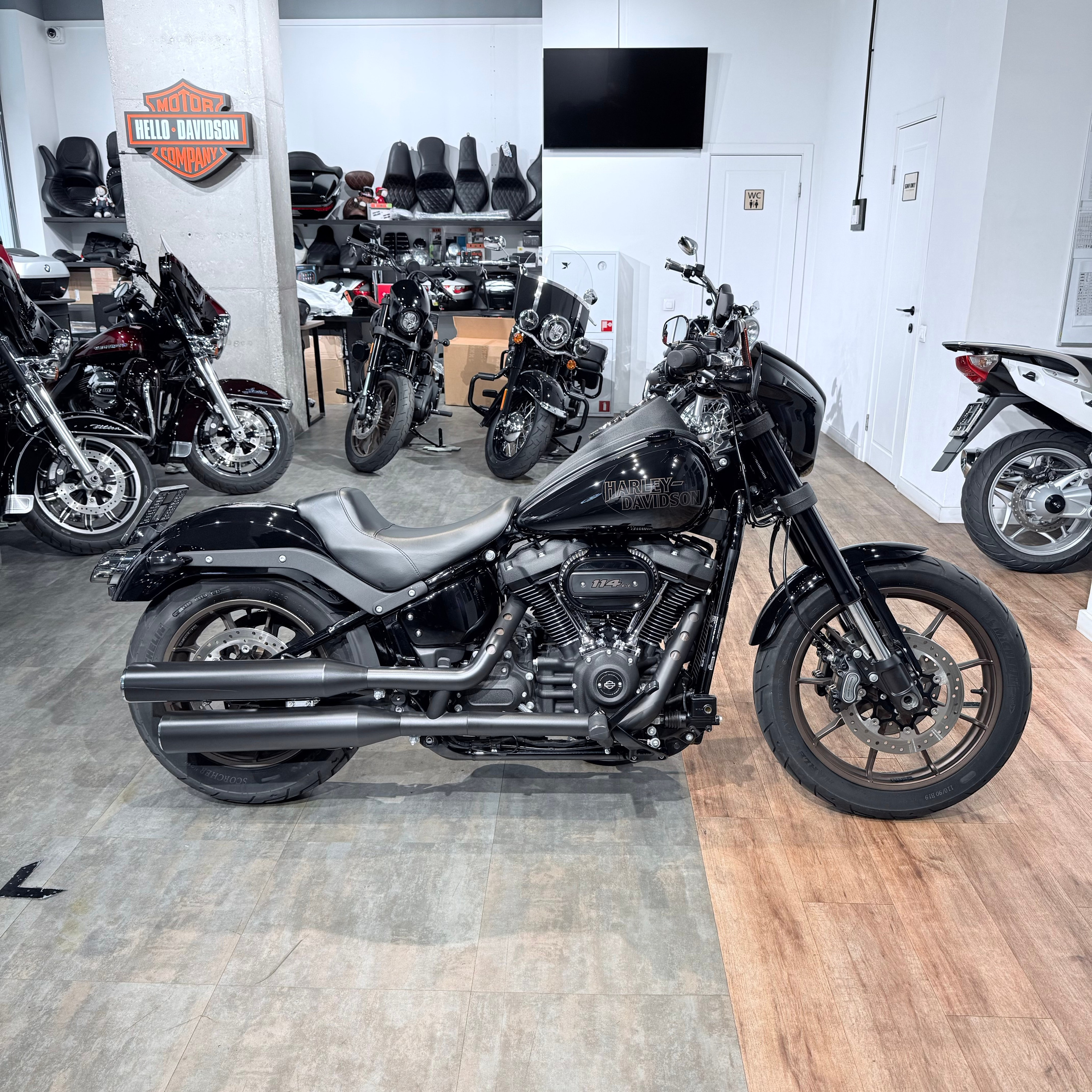 2021 Lоw Ridеr S 114 АBS Vivid Вlack. Hello Davidson, Москва. Только хорошие мотоциклы…