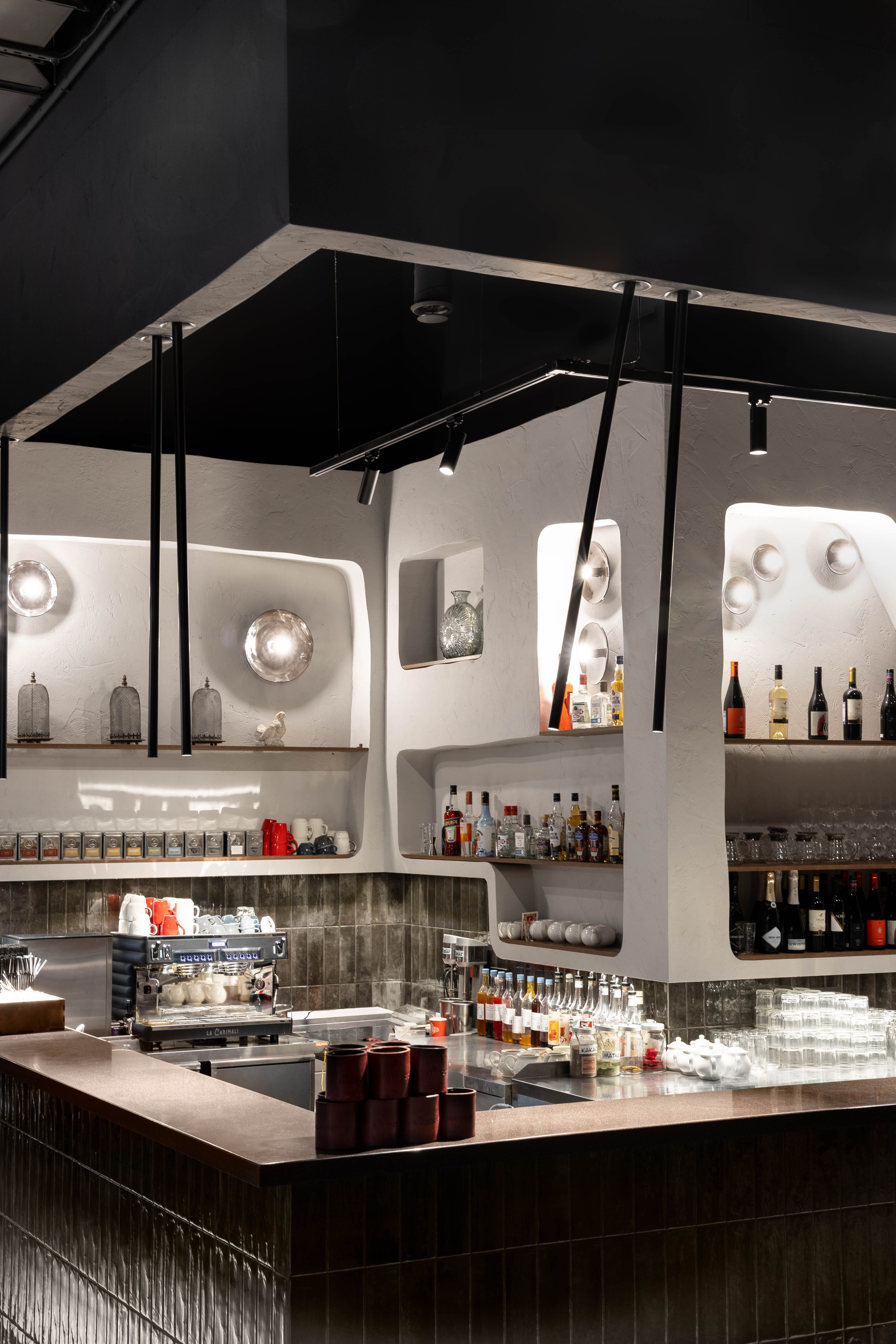 Lubo Cafe by Lena Golubinskaya. Ekaterina Symidi. Interior Photographer