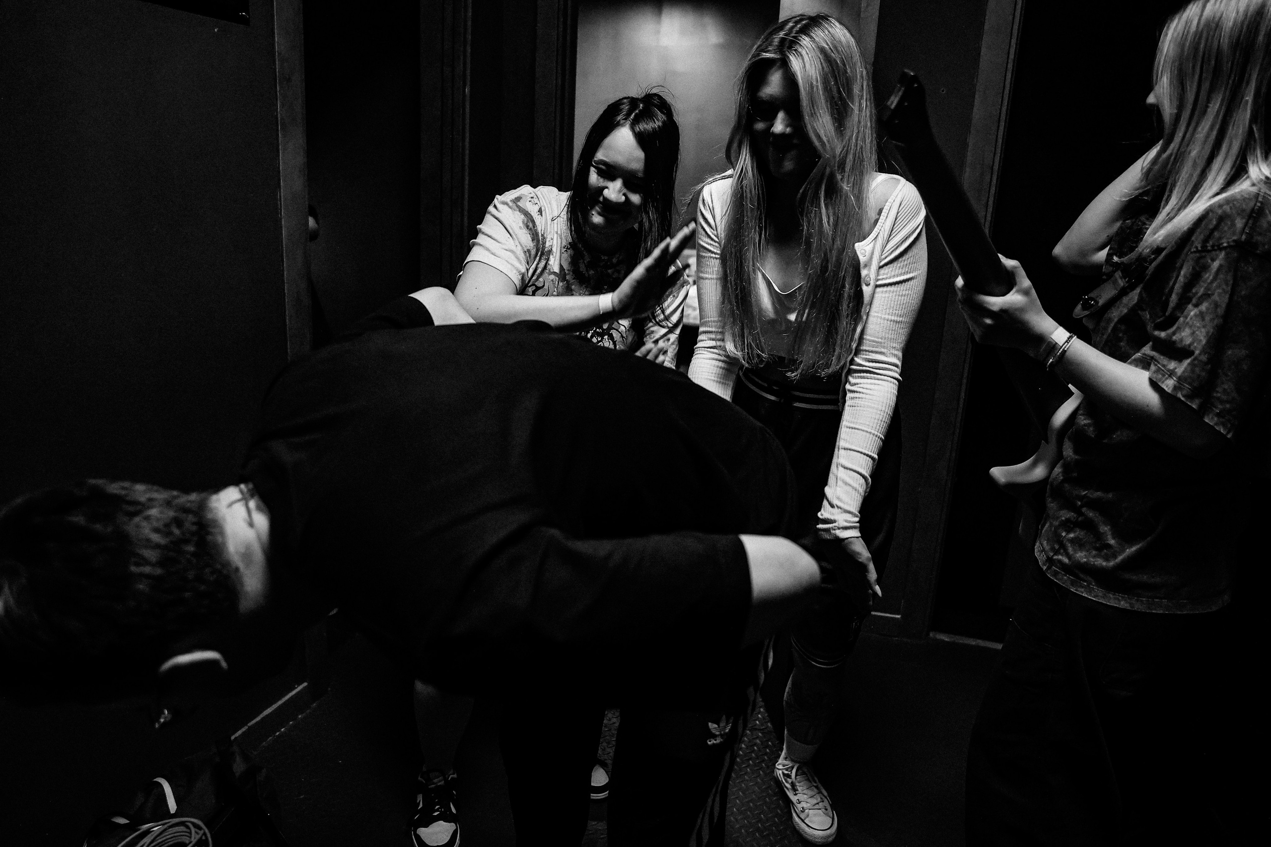 LEAD HORIZON — TOTALLY TOUR @PRAVDA CLUB