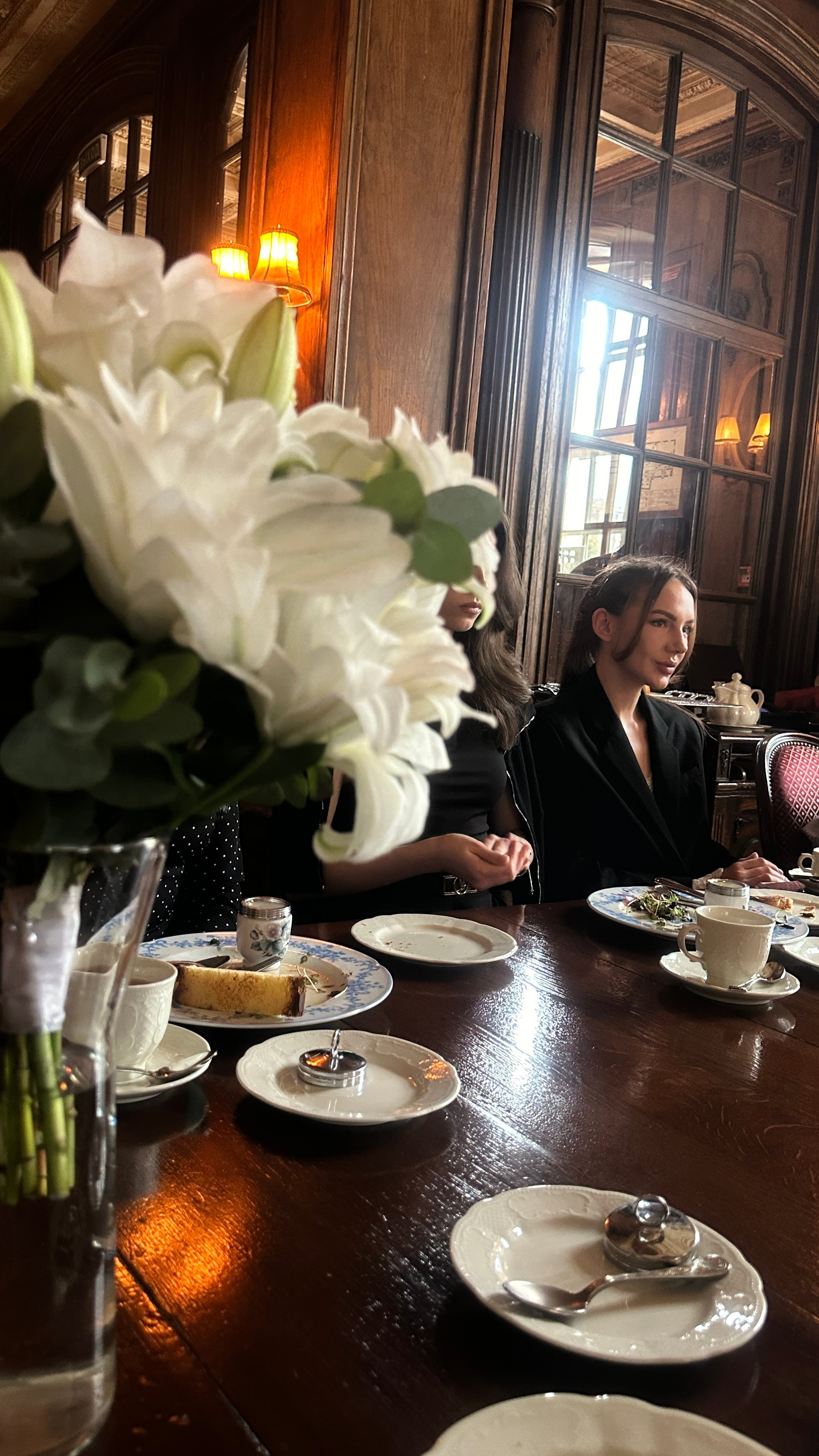 Женские мероприятия — LADY’S BREAKFAST, BRUNCH — PROMO. Jane Kudryavtseva | MODEL PHOTO & PORTRAIT