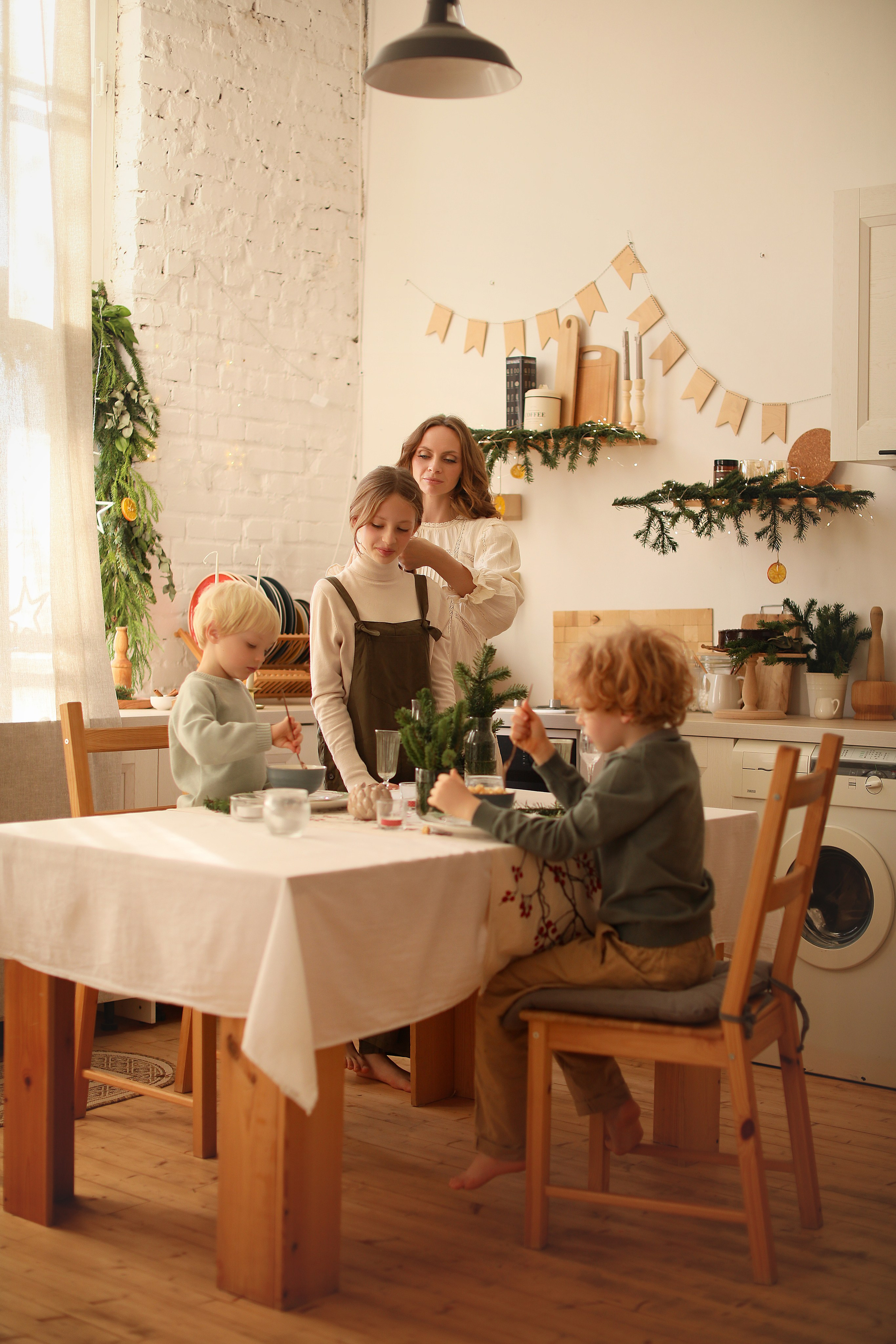 Фотостудия Лофт Потолок. Детский семейный фотограф Краснодар