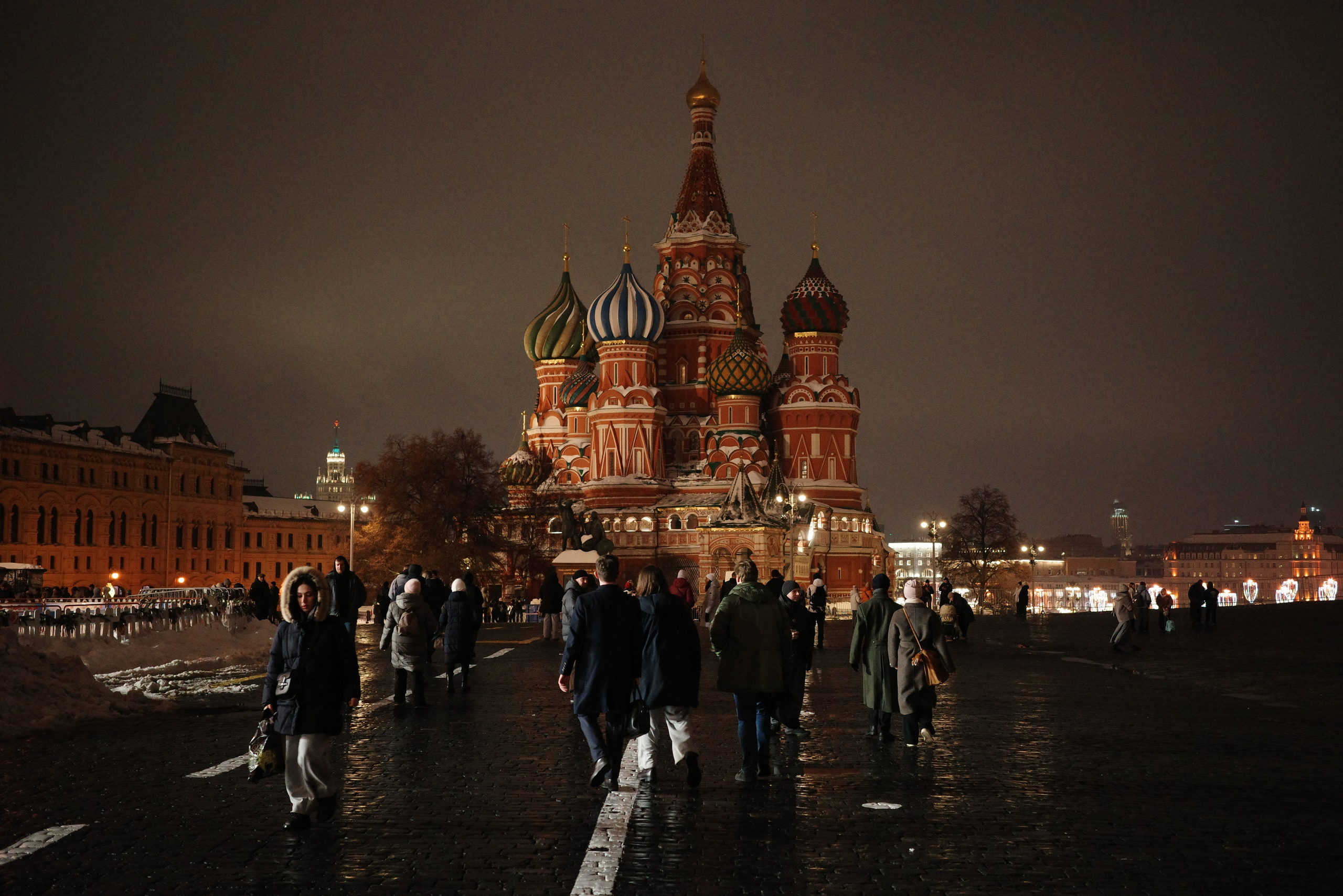 #43: Красная площадь / февраль 2026. Проект «Фотокладовка»: блог уличной фотографии в формате street photo