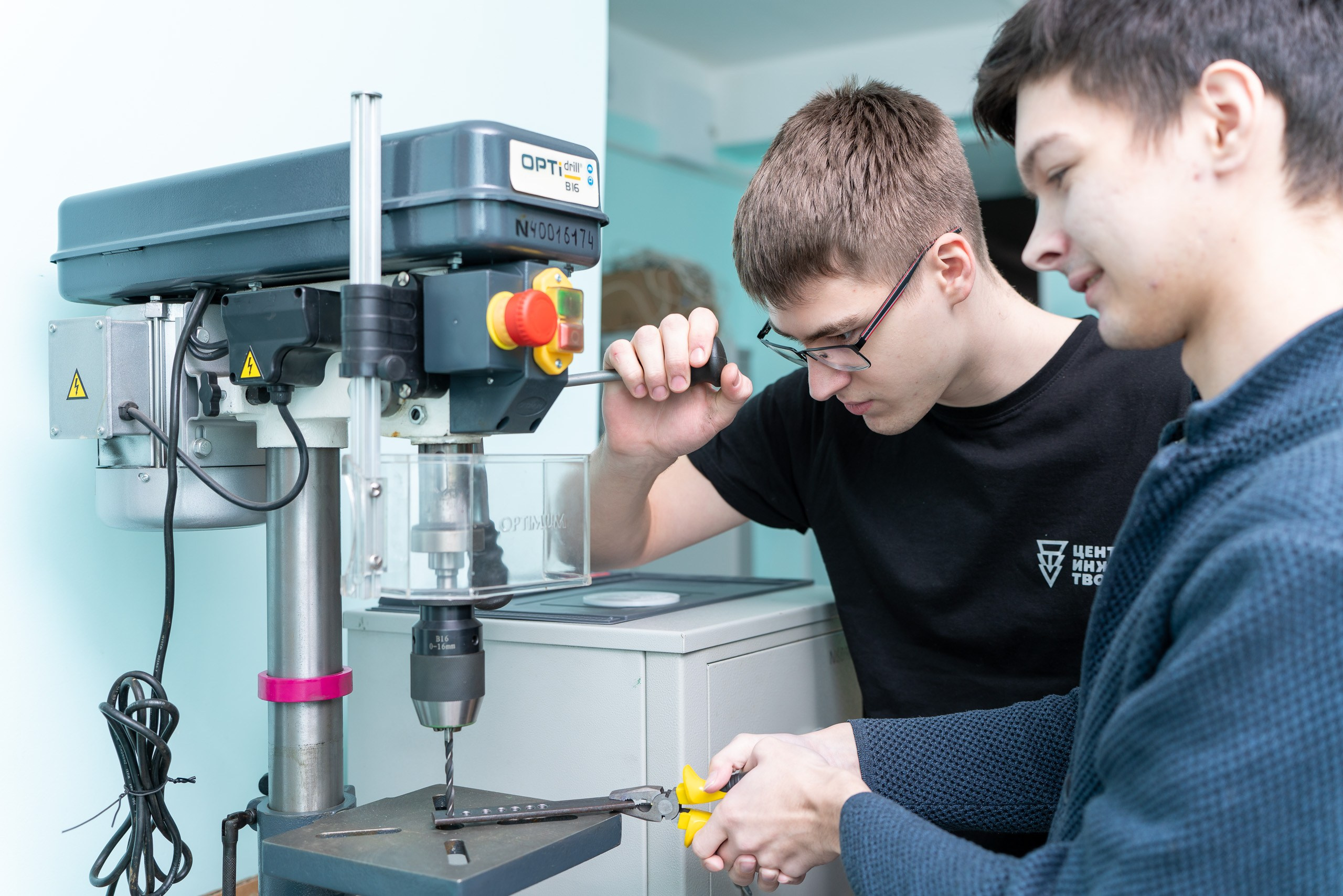 Центр Инженерного Творчества ПГУПС. Фотограф Владимир Коровяковский