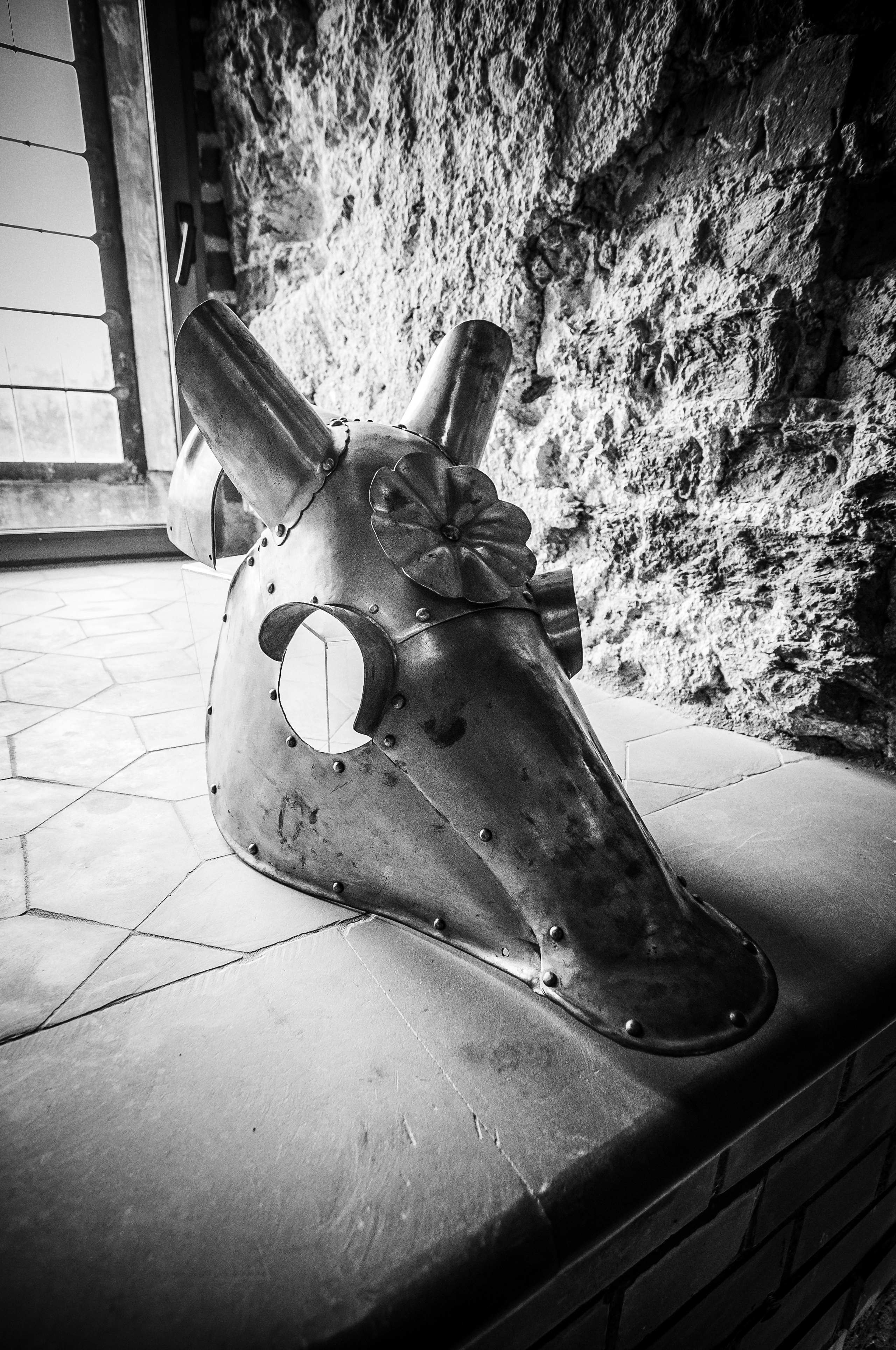 Мирский замок 2013. Фотограф Антон Швец — Монохромная реальность