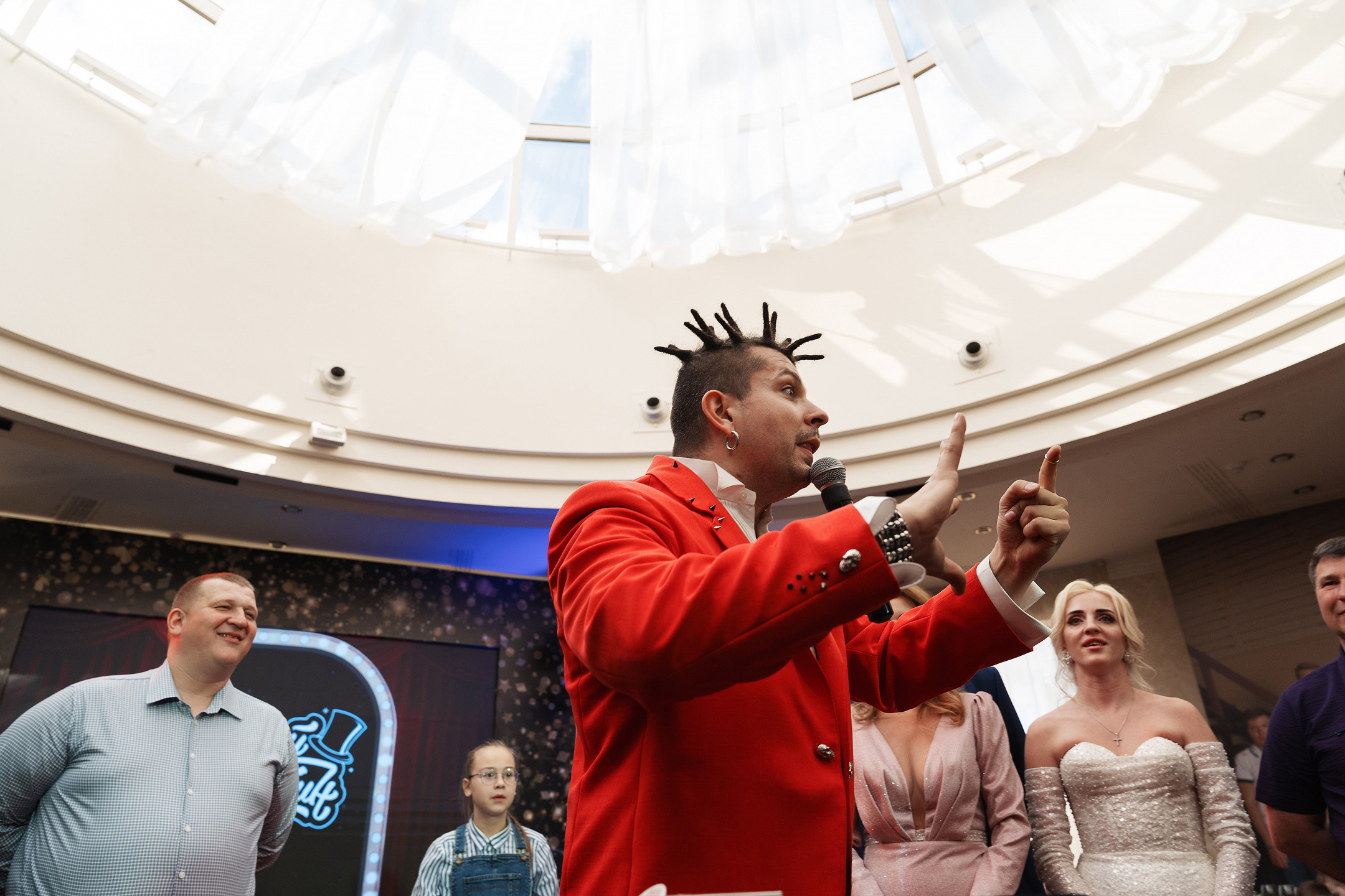 Празднование юбилее в банкетном зале отеля. Саша Потапкин Фотограф. Сочи, Екатеринбург, Москва