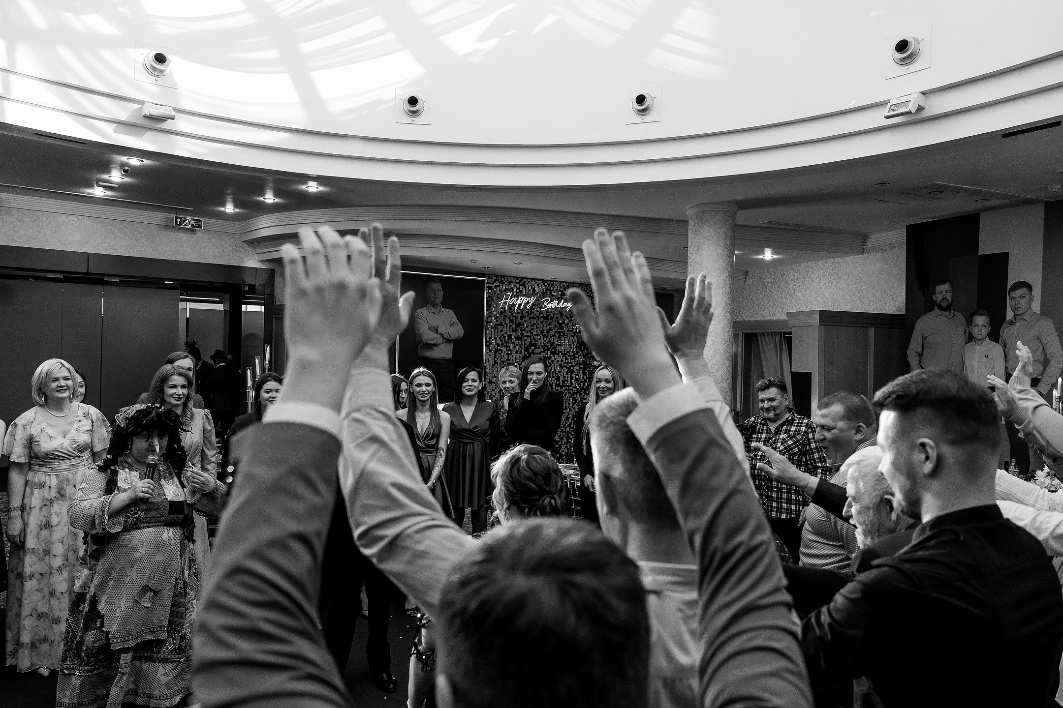 Празднование юбилее в банкетном зале отеля. Саша Потапкин Фотограф. Сочи, Екатеринбург, Москва