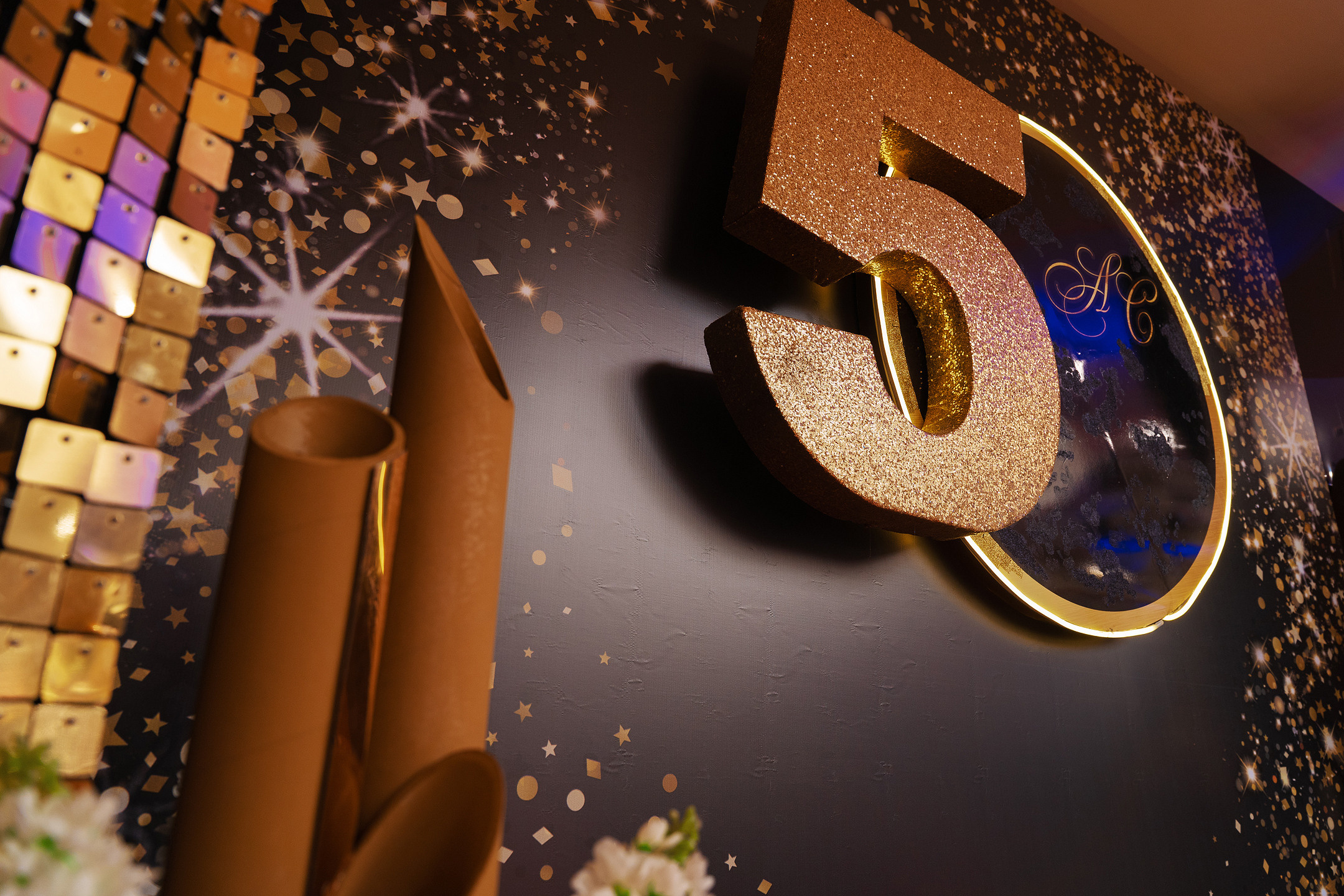 Празднование юбилее в банкетном зале отеля. Саша Потапкин Фотограф. Сочи, Екатеринбург, Москва