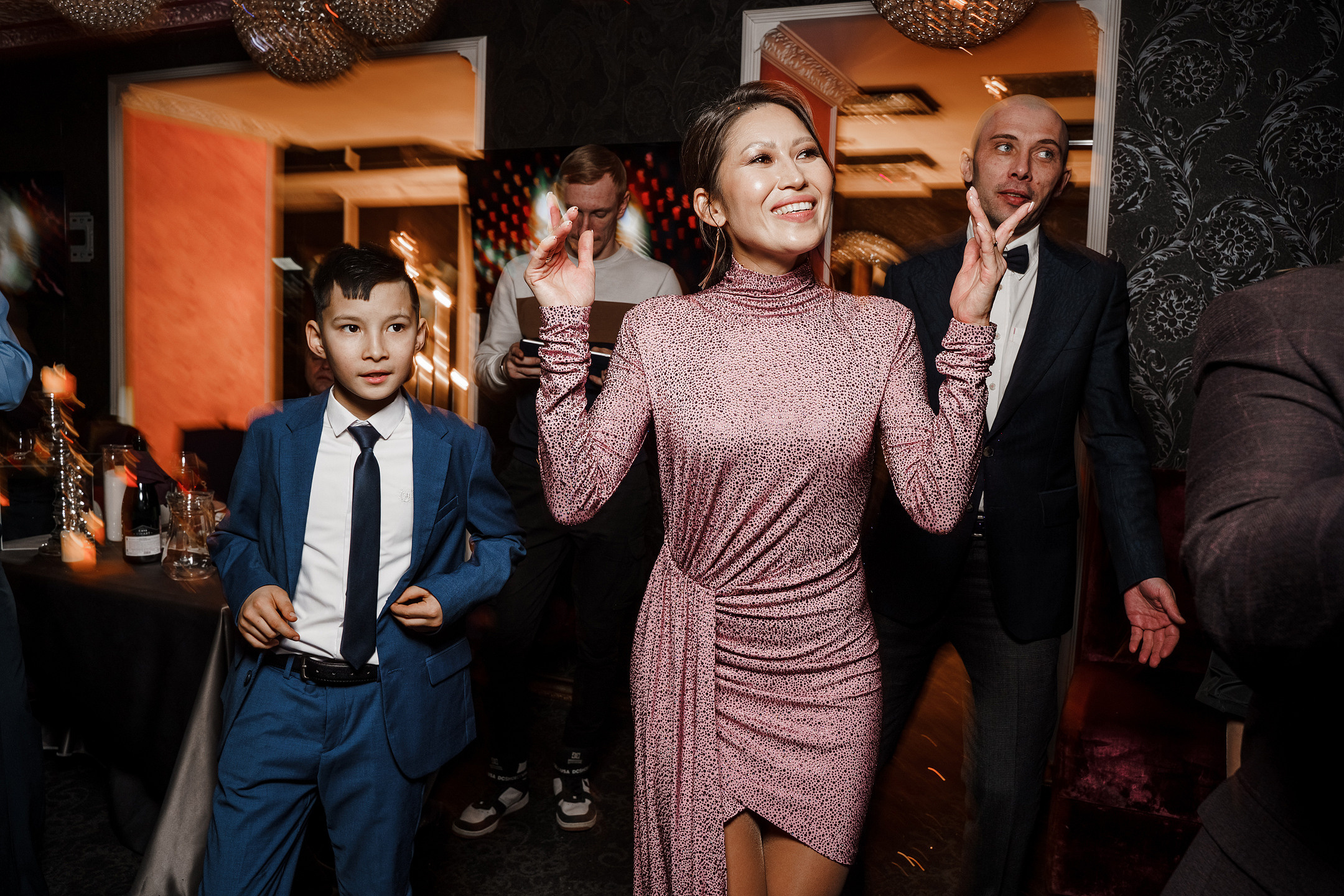 БЛЕСК party. Блестящая вечеринка в караоке клубе. Саша Потапкин Фотограф. Сочи, Екатеринбург, Москва