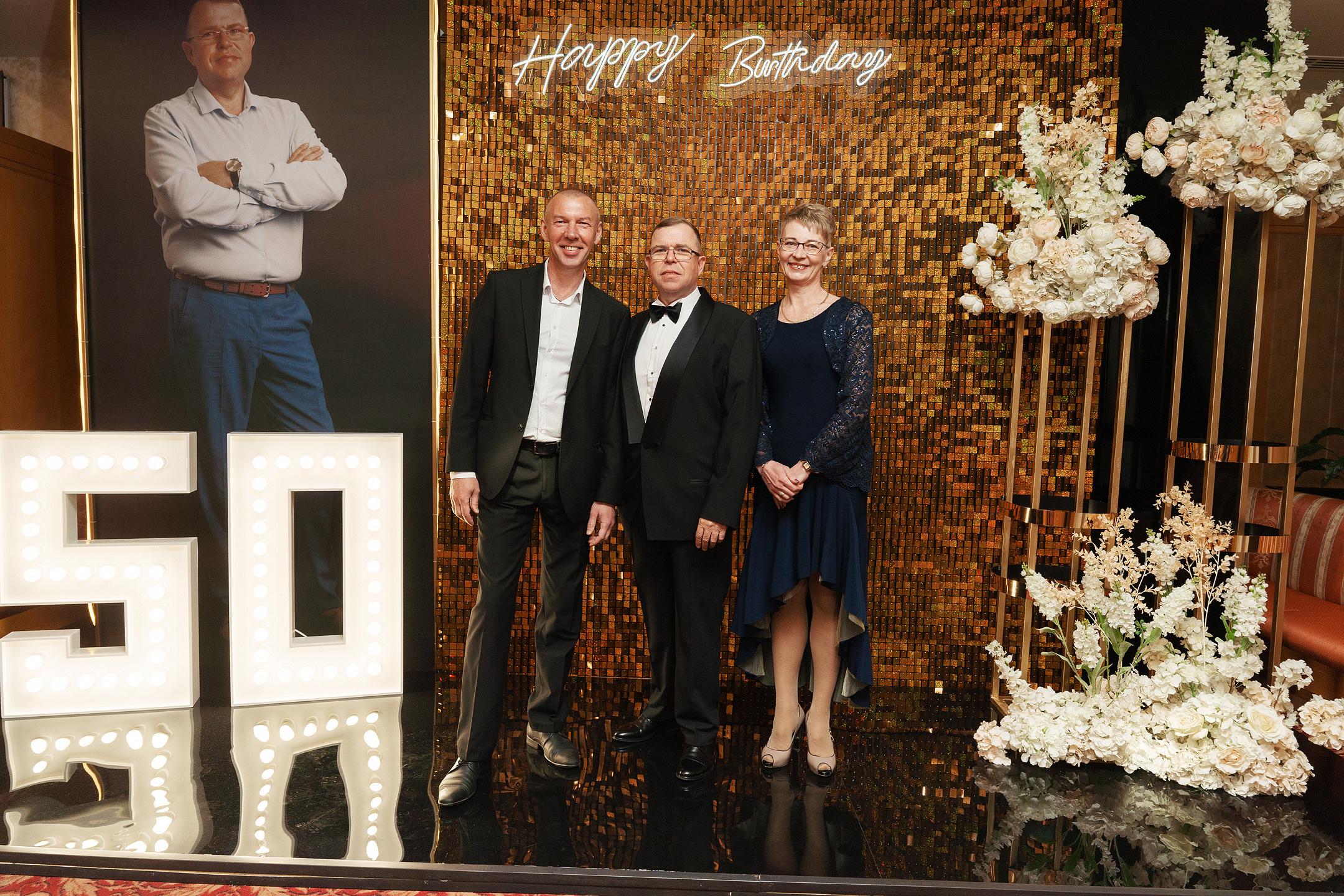 Празднование юбилее в банкетном зале отеля. Саша Потапкин Фотограф. Сочи, Екатеринбург, Москва